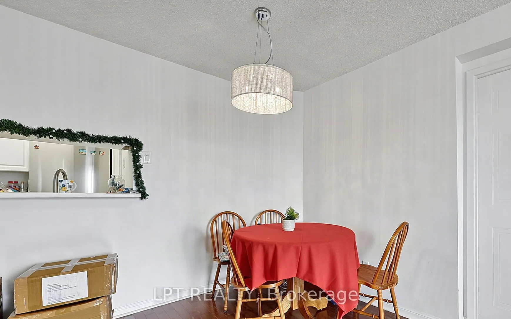 75 Ellen Street #1111