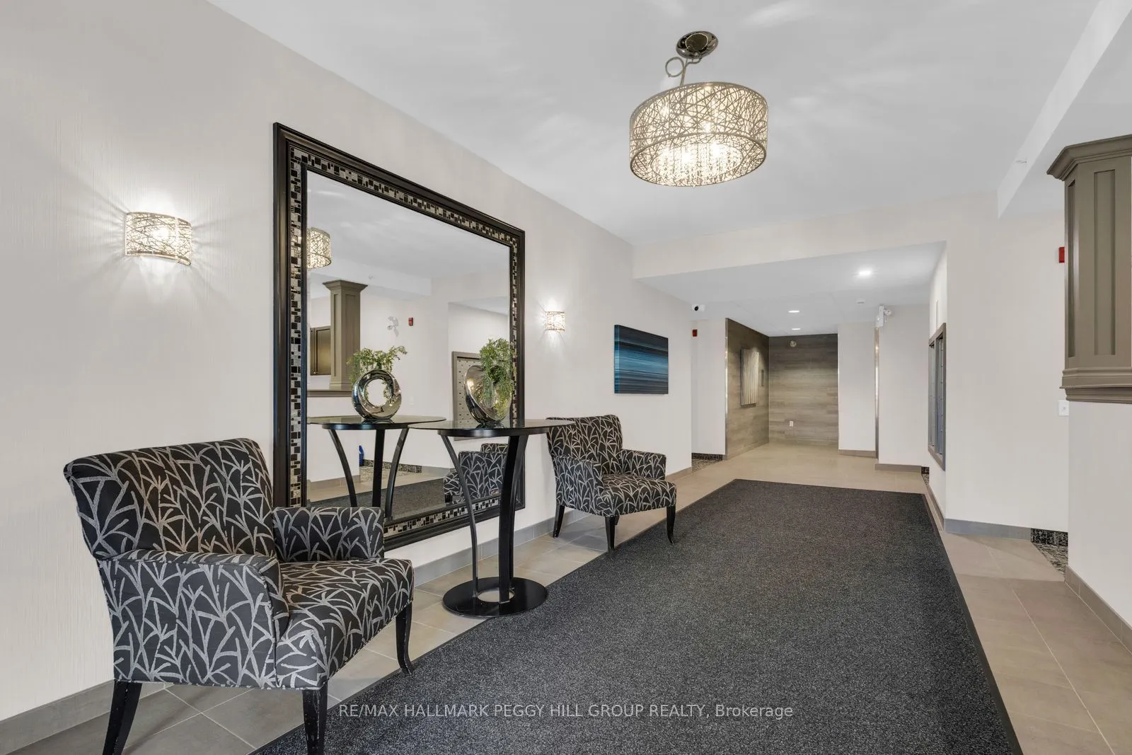43 Ferndale Drive S #302