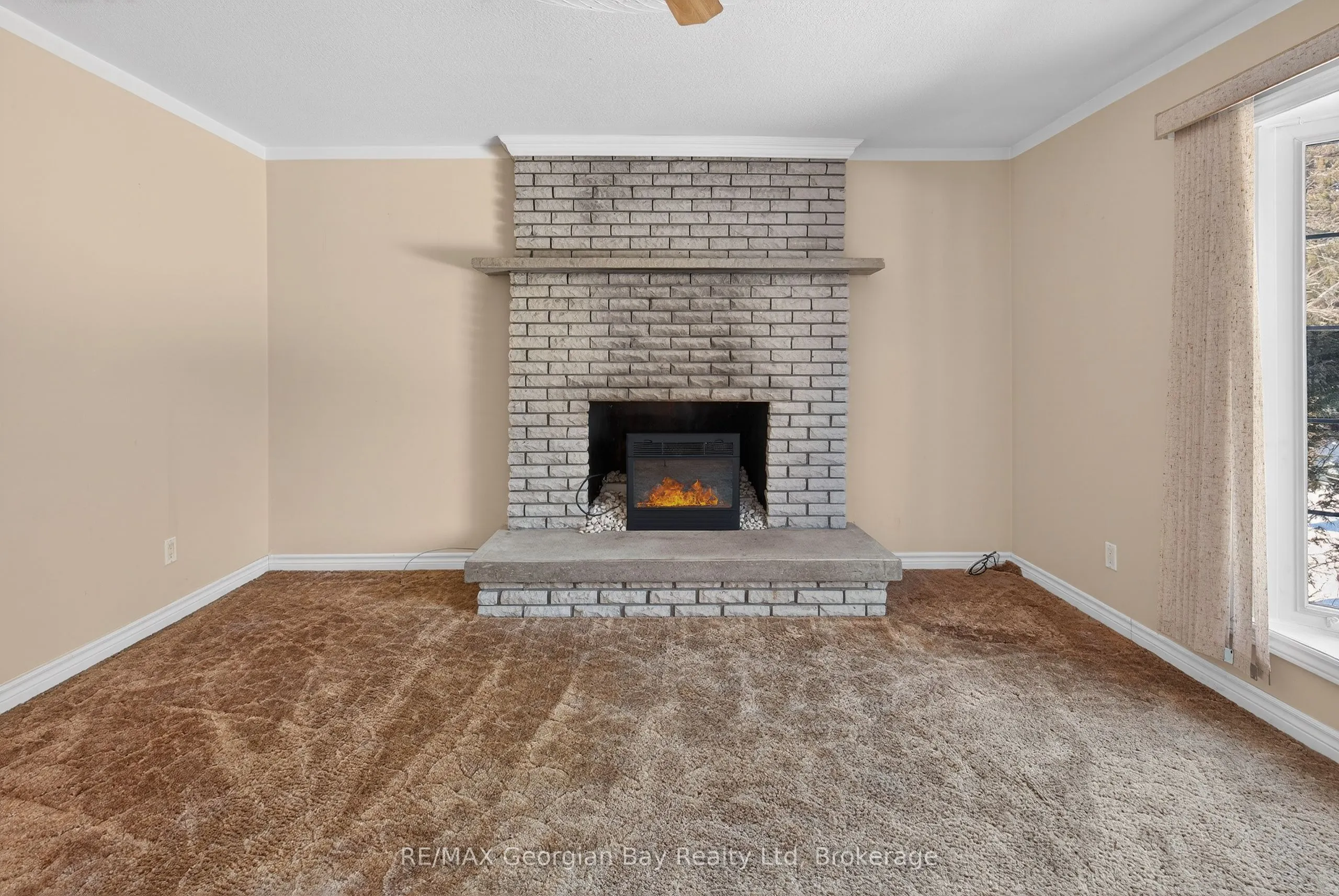 2407 Rumney Road