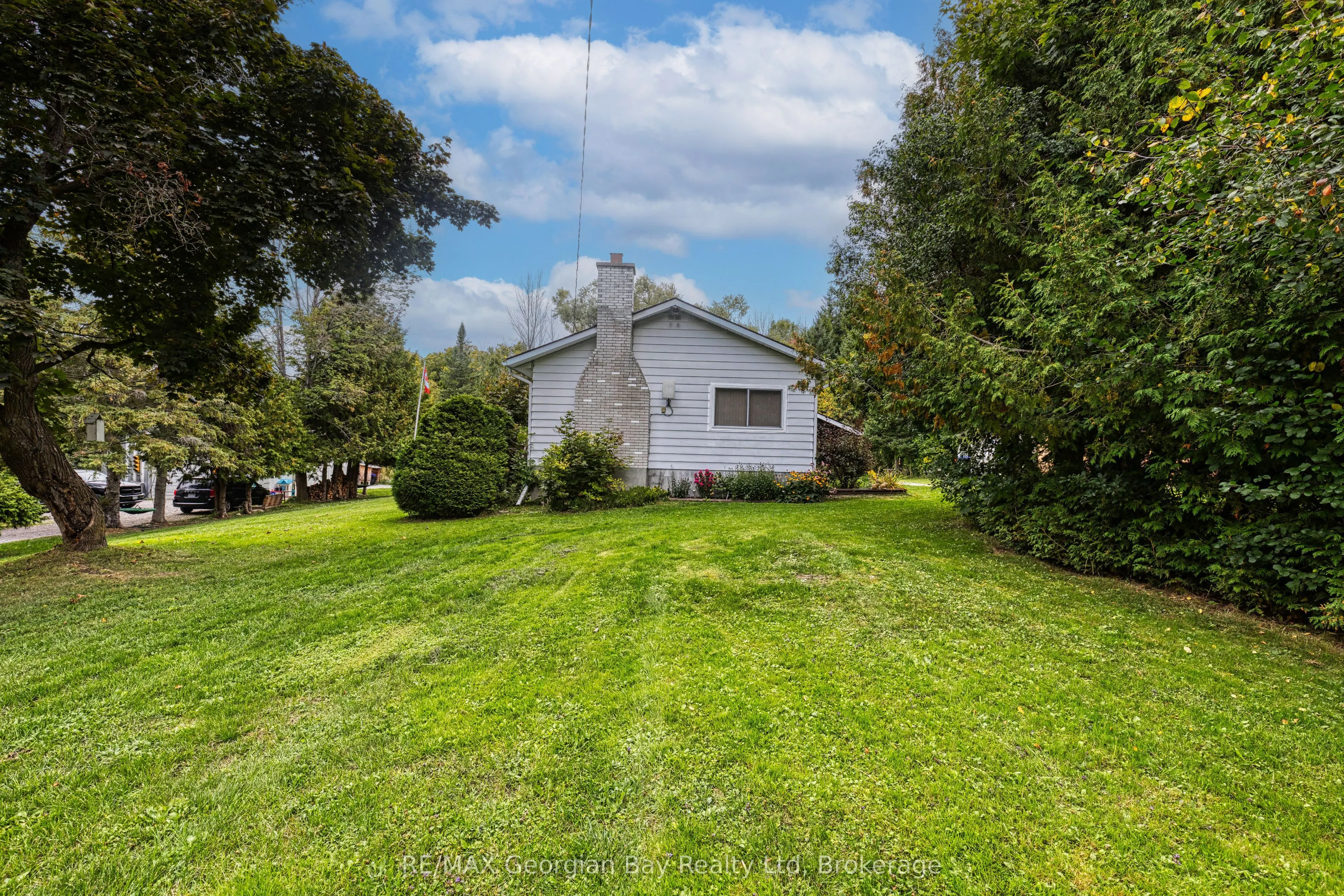 2407 Rumney Road