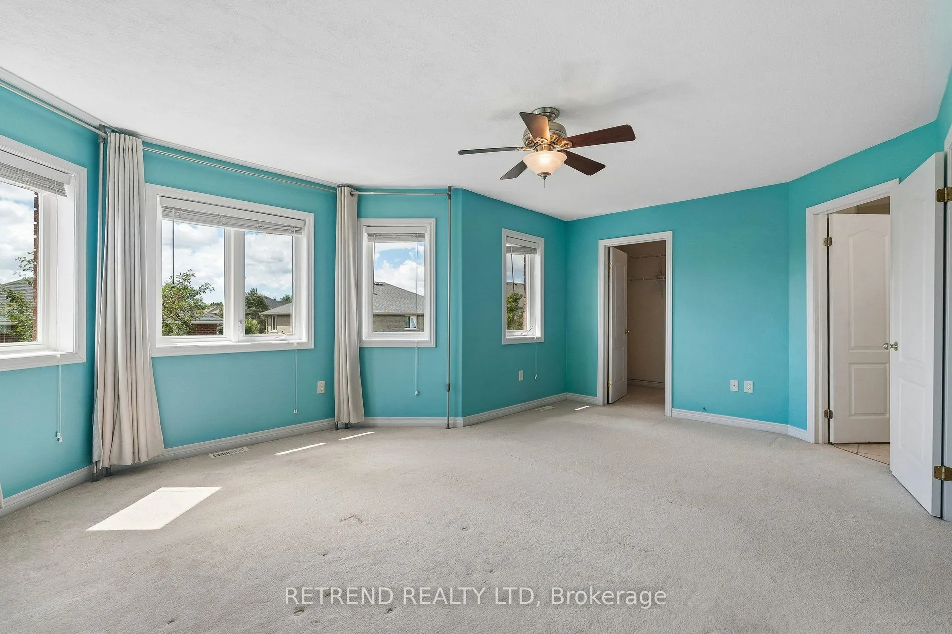 36 Sandringham Drive