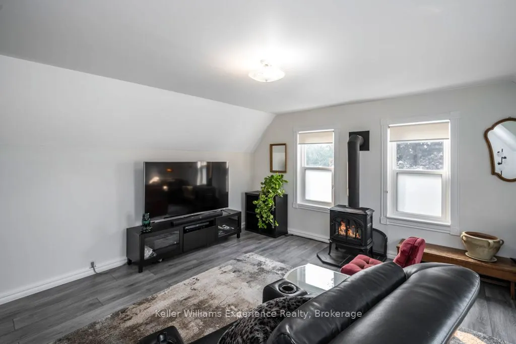 206 Fourth Street