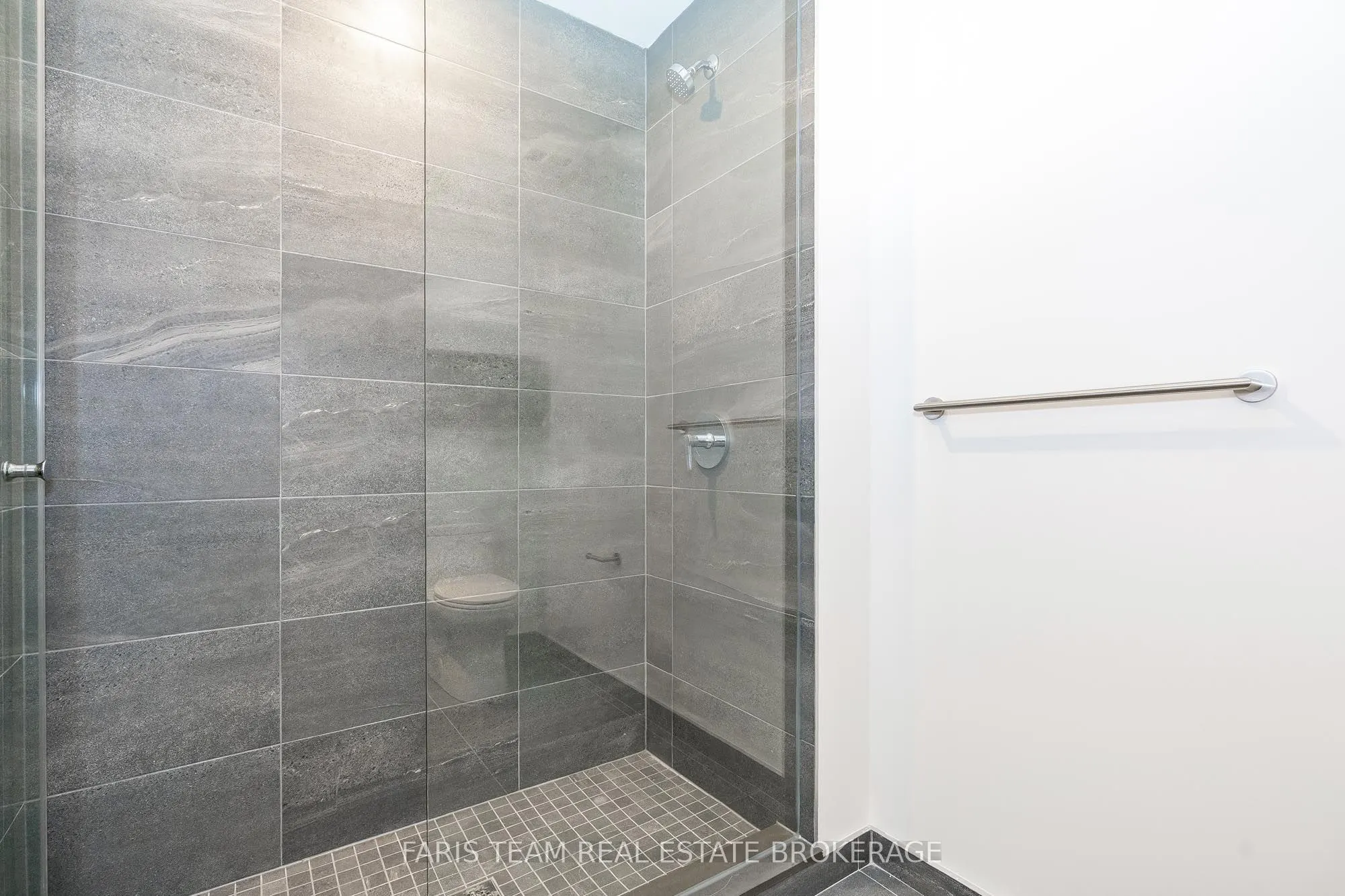 39 Mary Street #3301