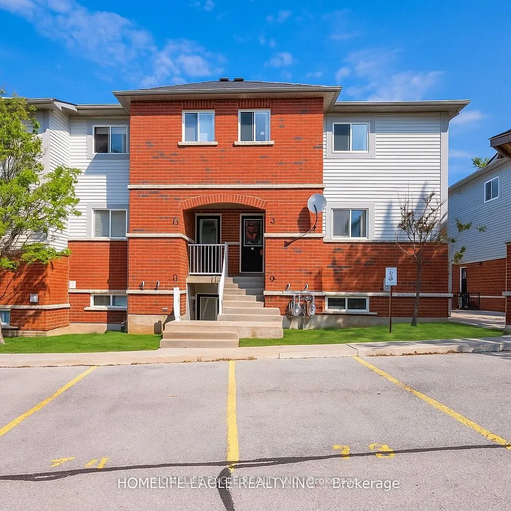 235 Ferndale Drive S #13