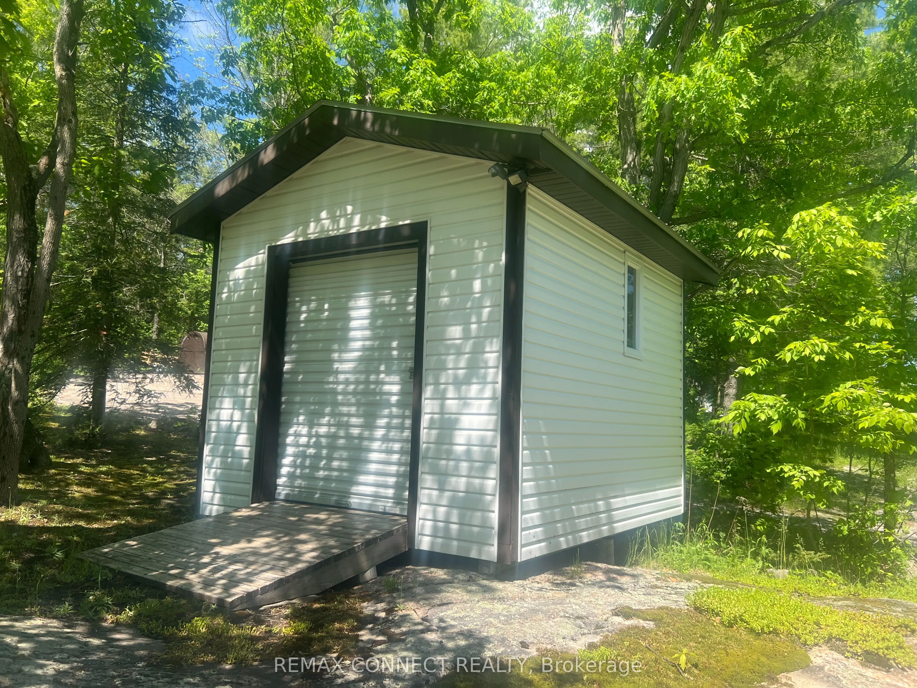 1729 Ellis Road