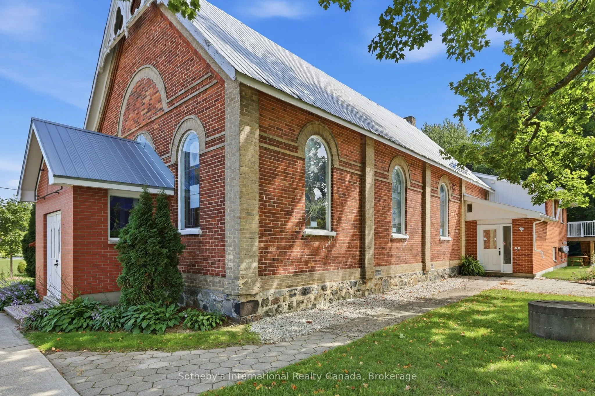 22 MELVILLE Street #C
