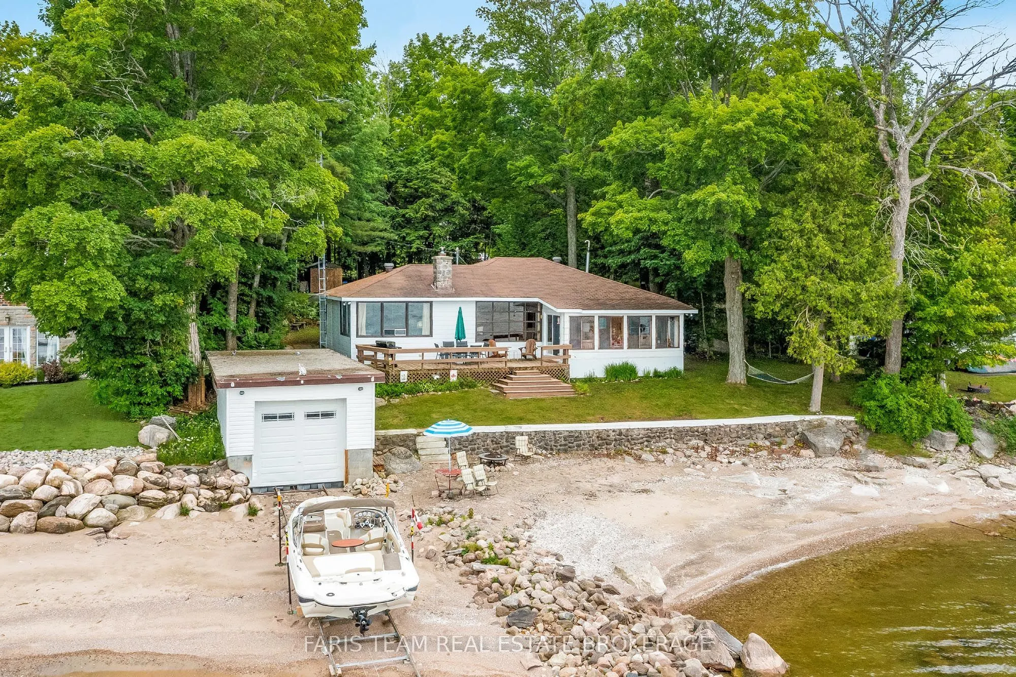 1697 Champlain Road