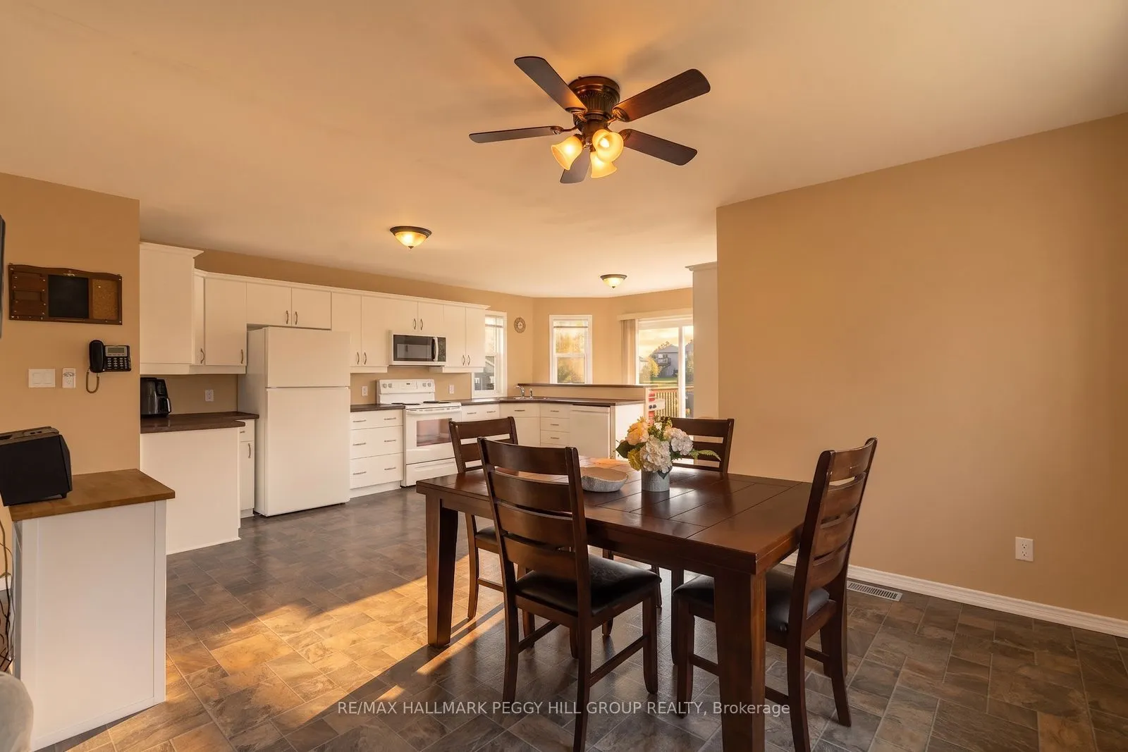 5 Allan Court