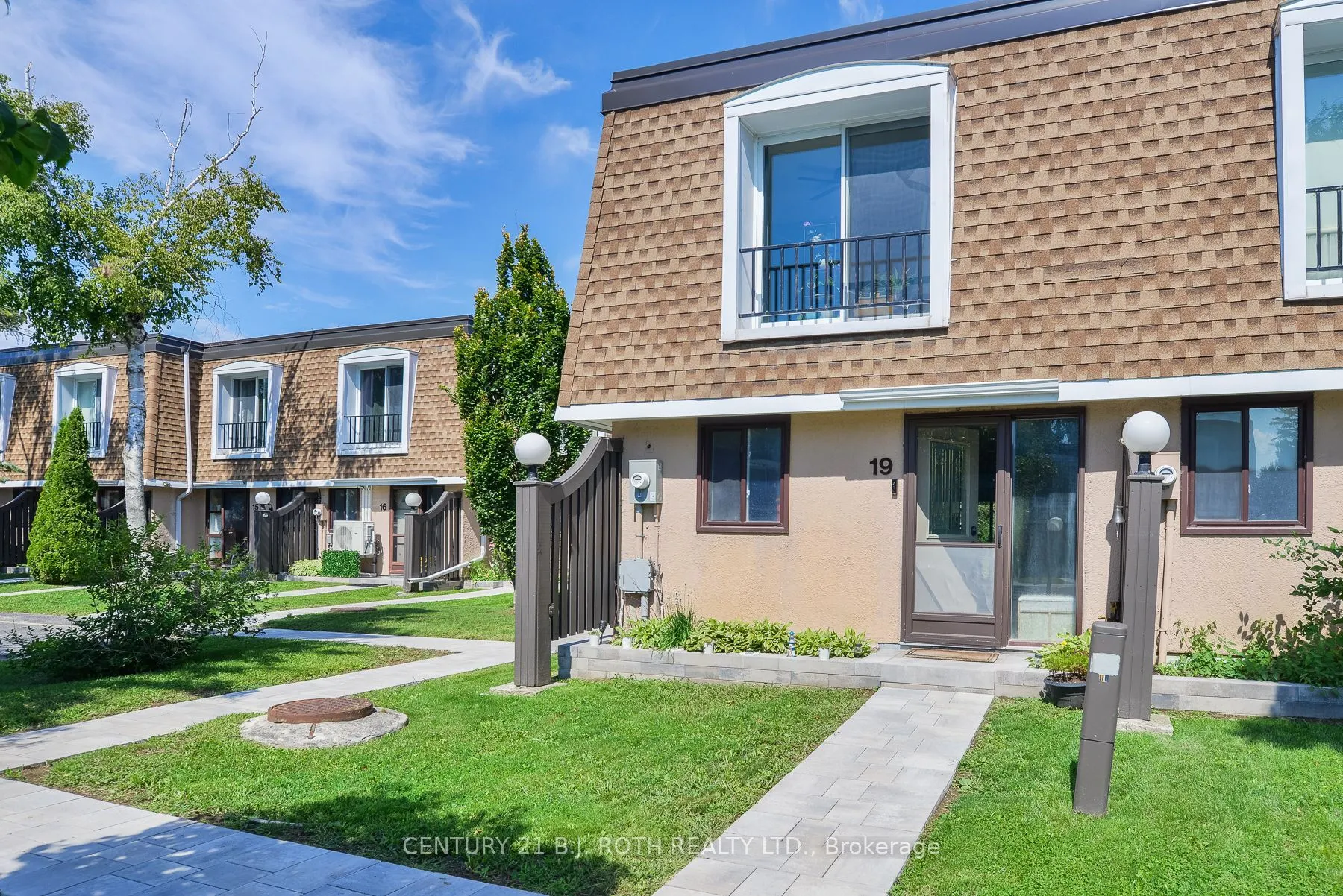 2 Paradise Boulevard #Unit 19