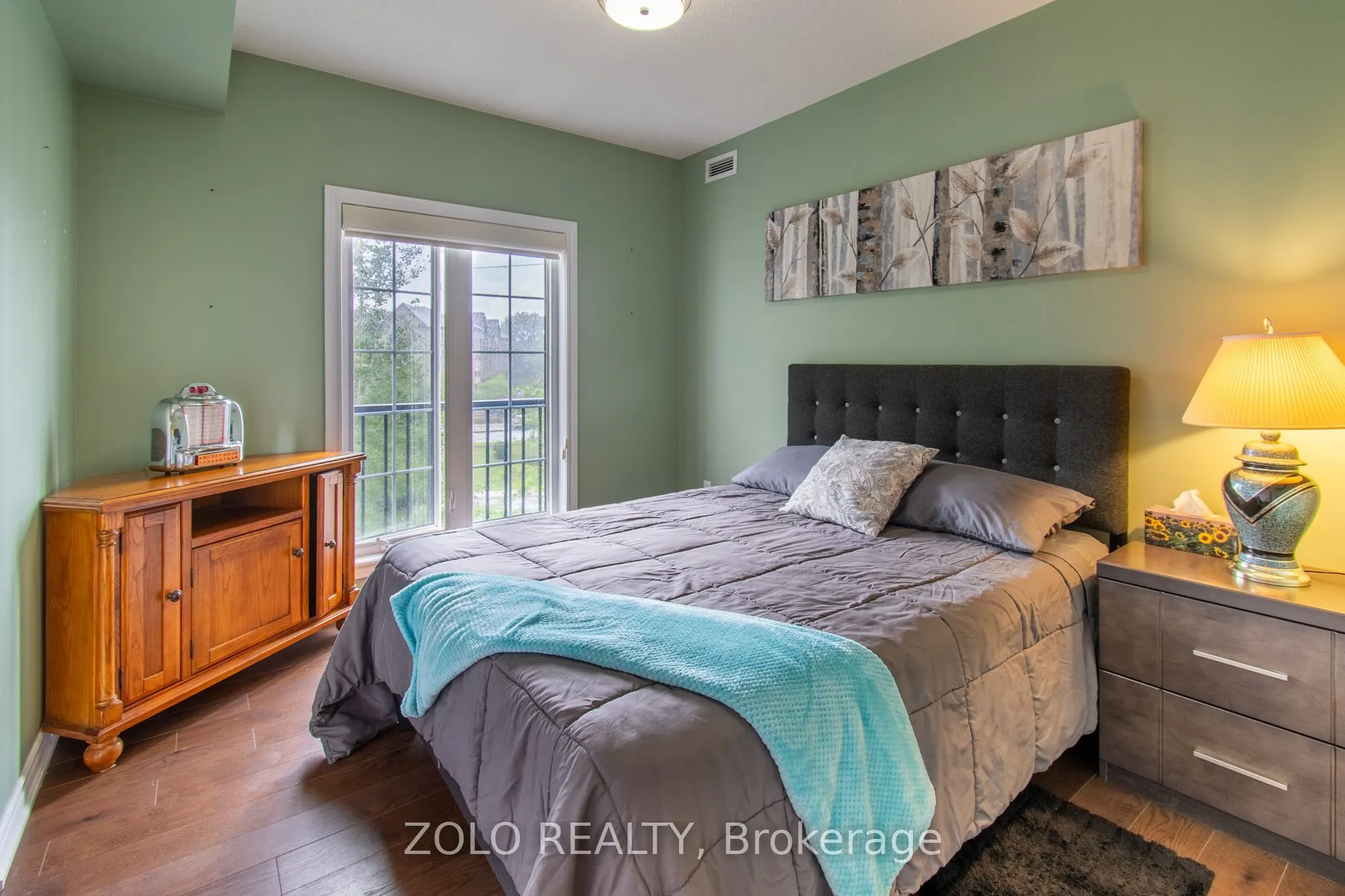41 Ferndale Drive S #312