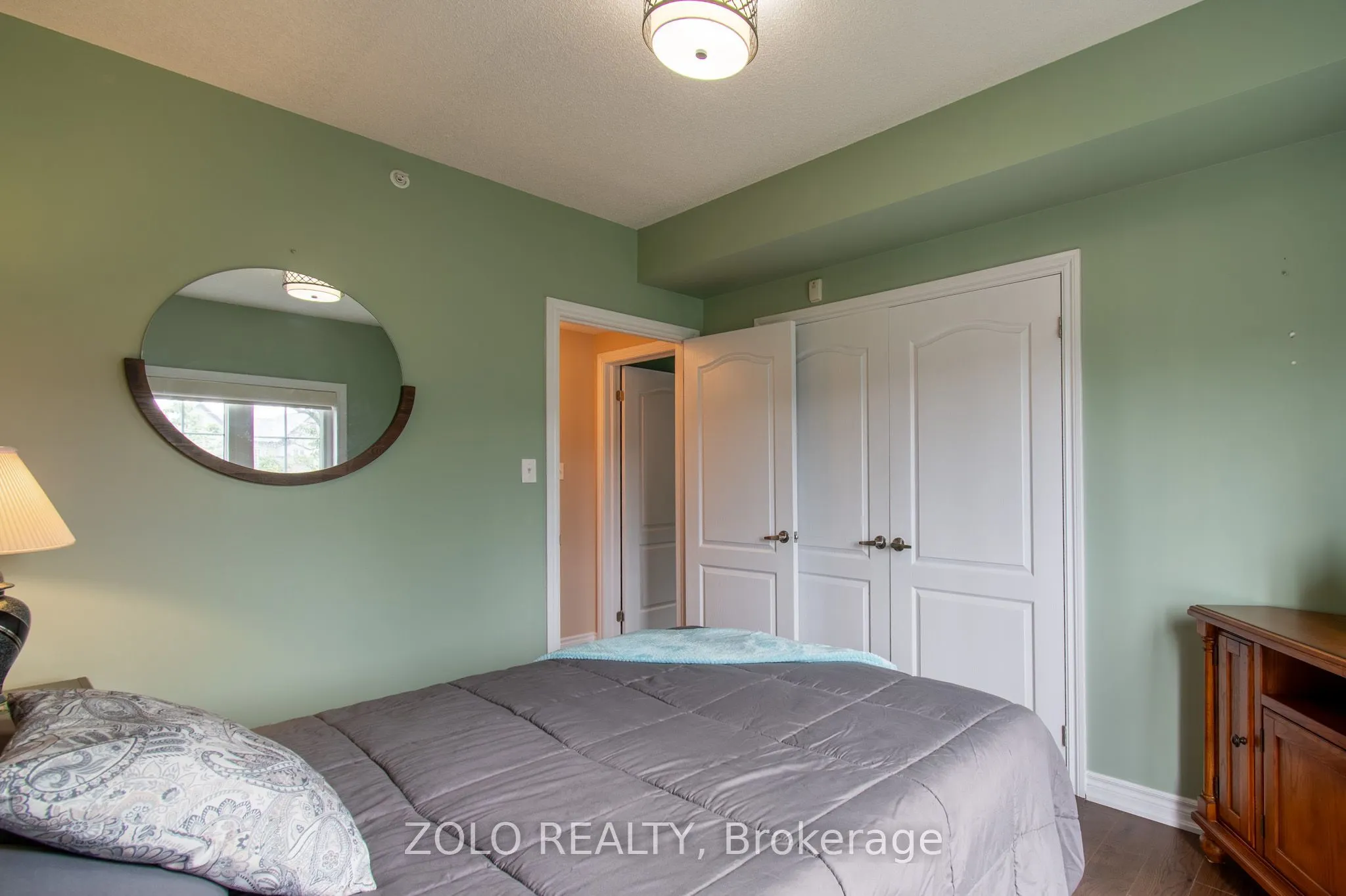 41 Ferndale Drive S #312