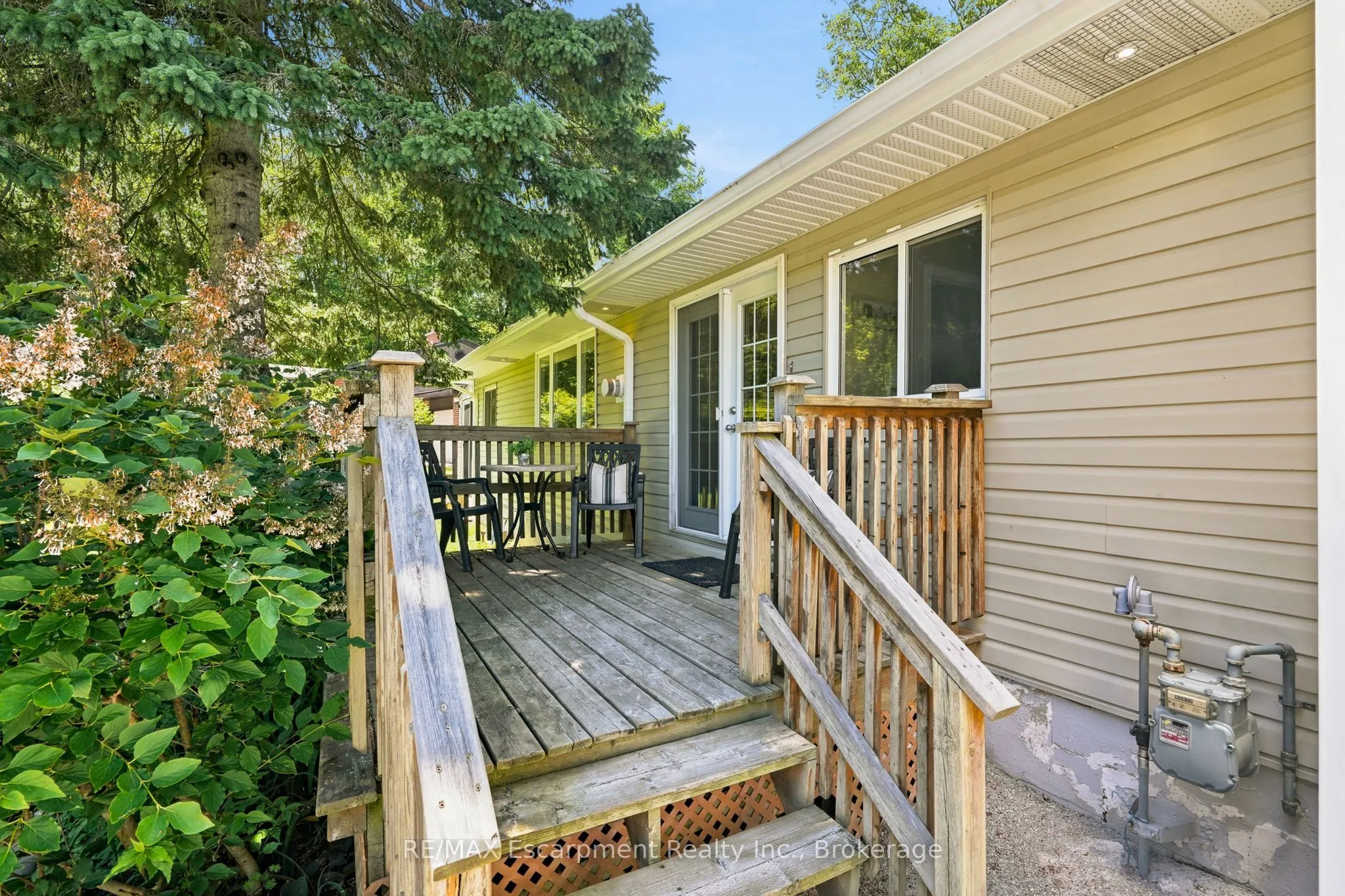 16 Hiawatha Road