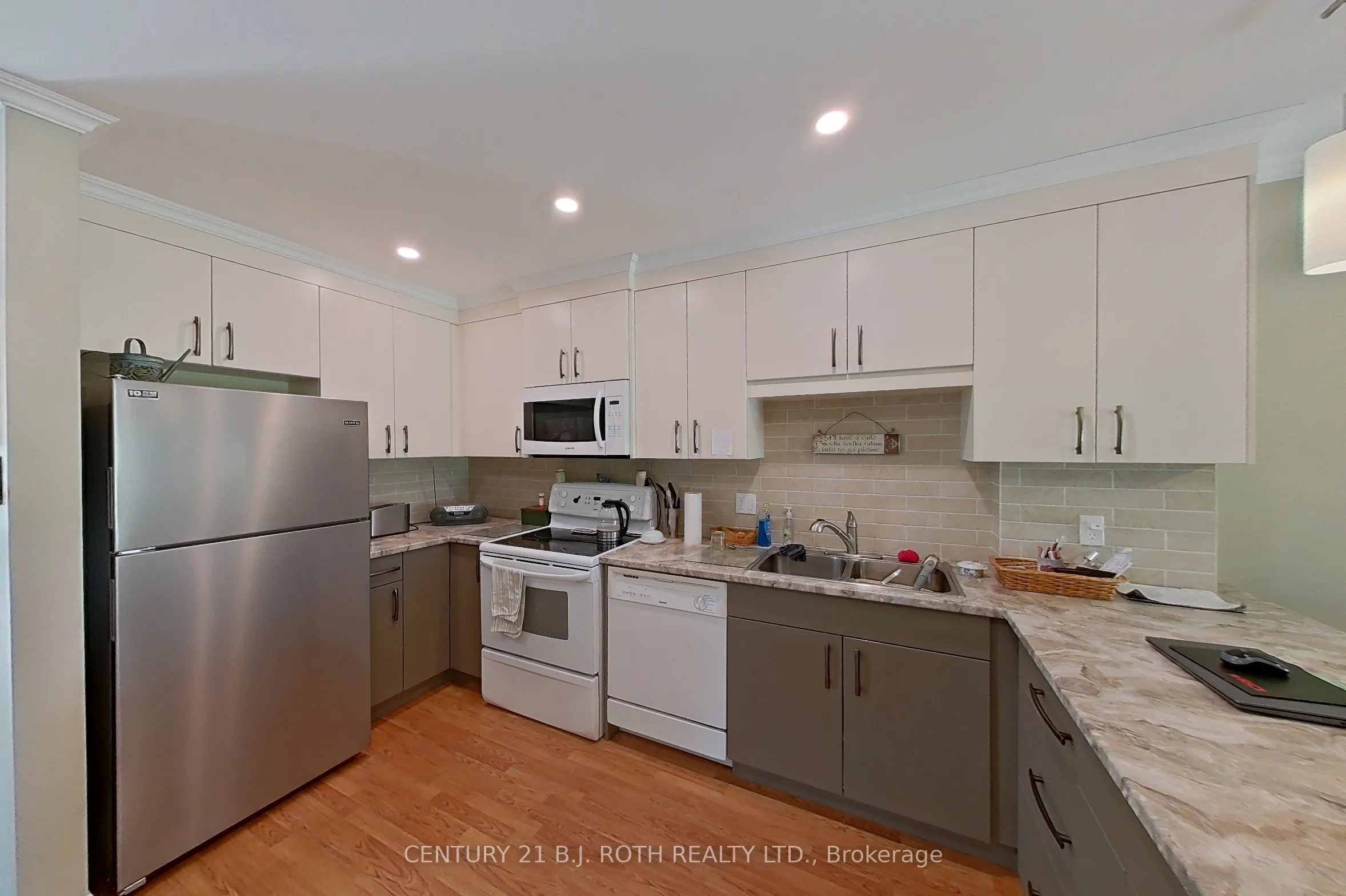 2 Paradise Boulevard #Unit 10