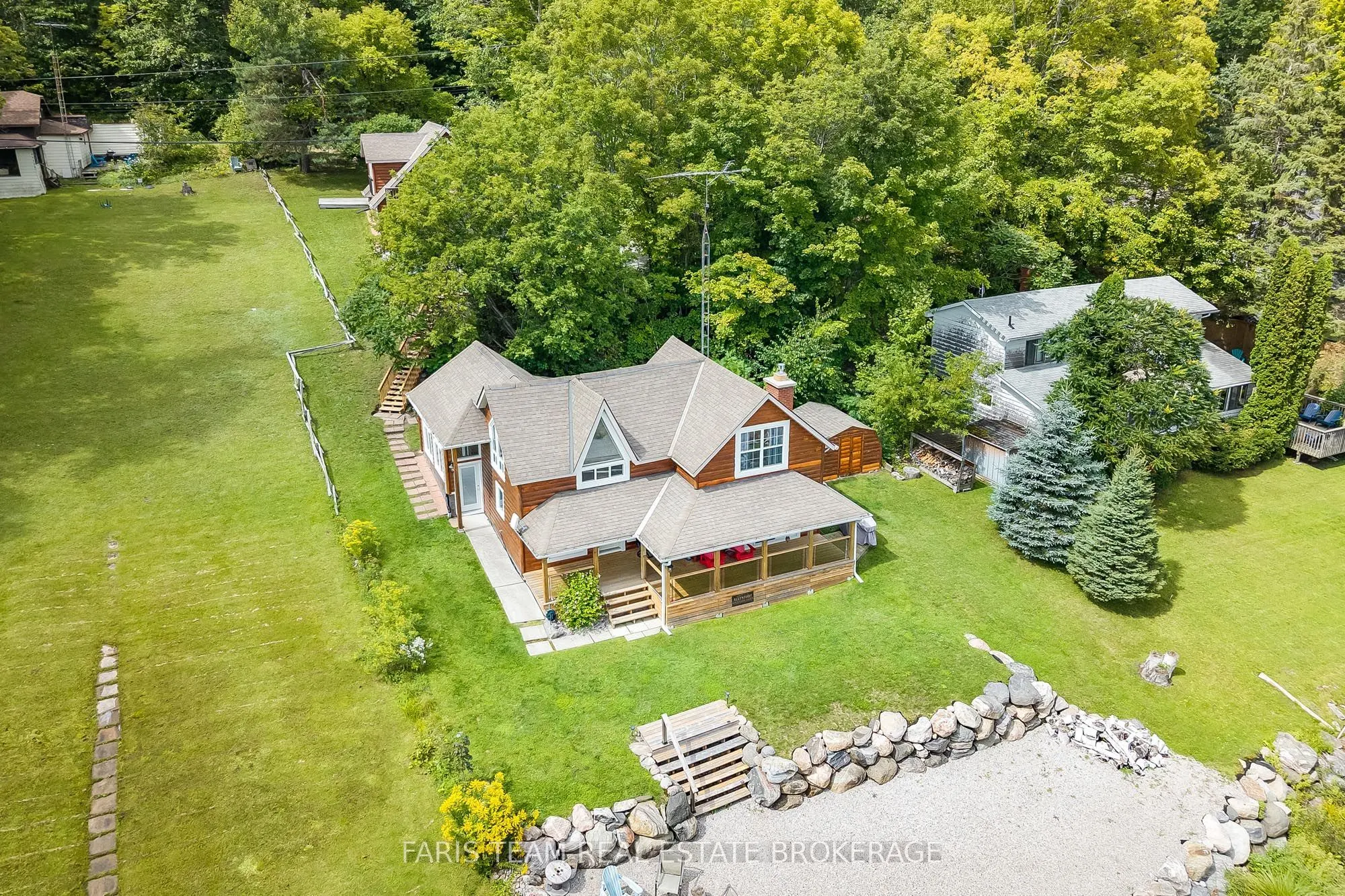 375 Champlain Road