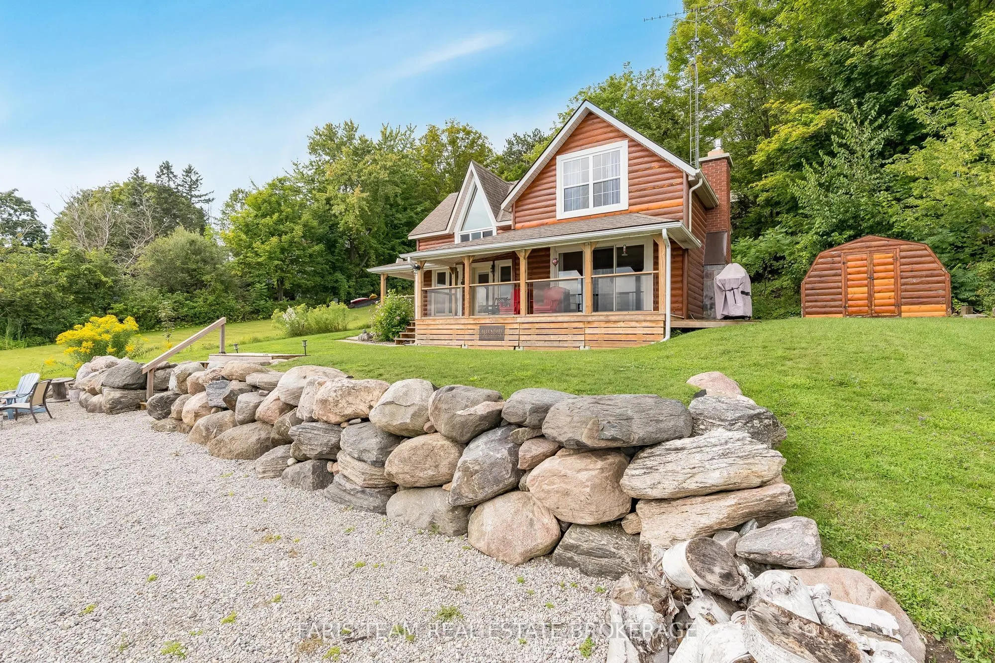 375 Champlain Road