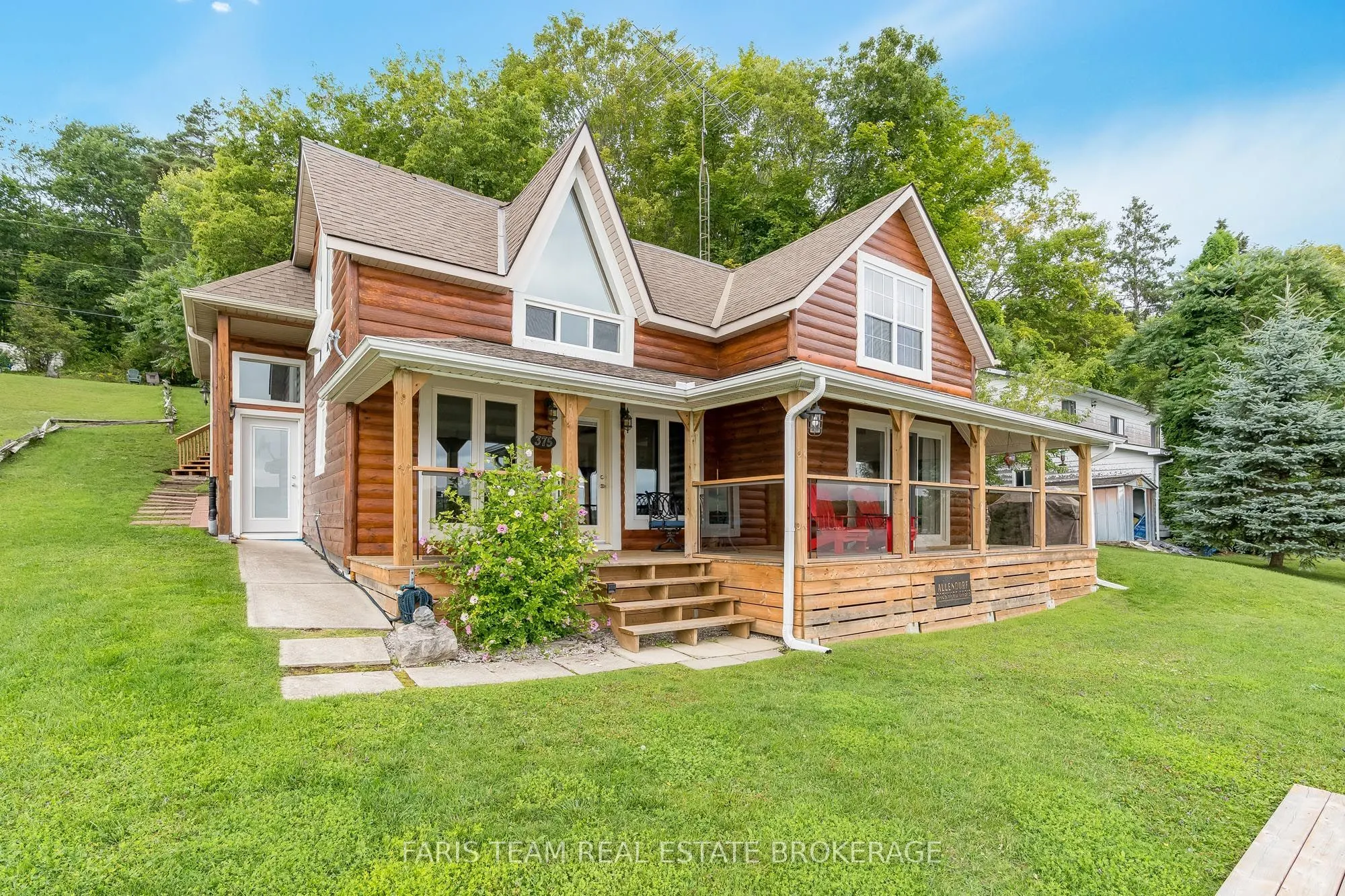 375 Champlain Road