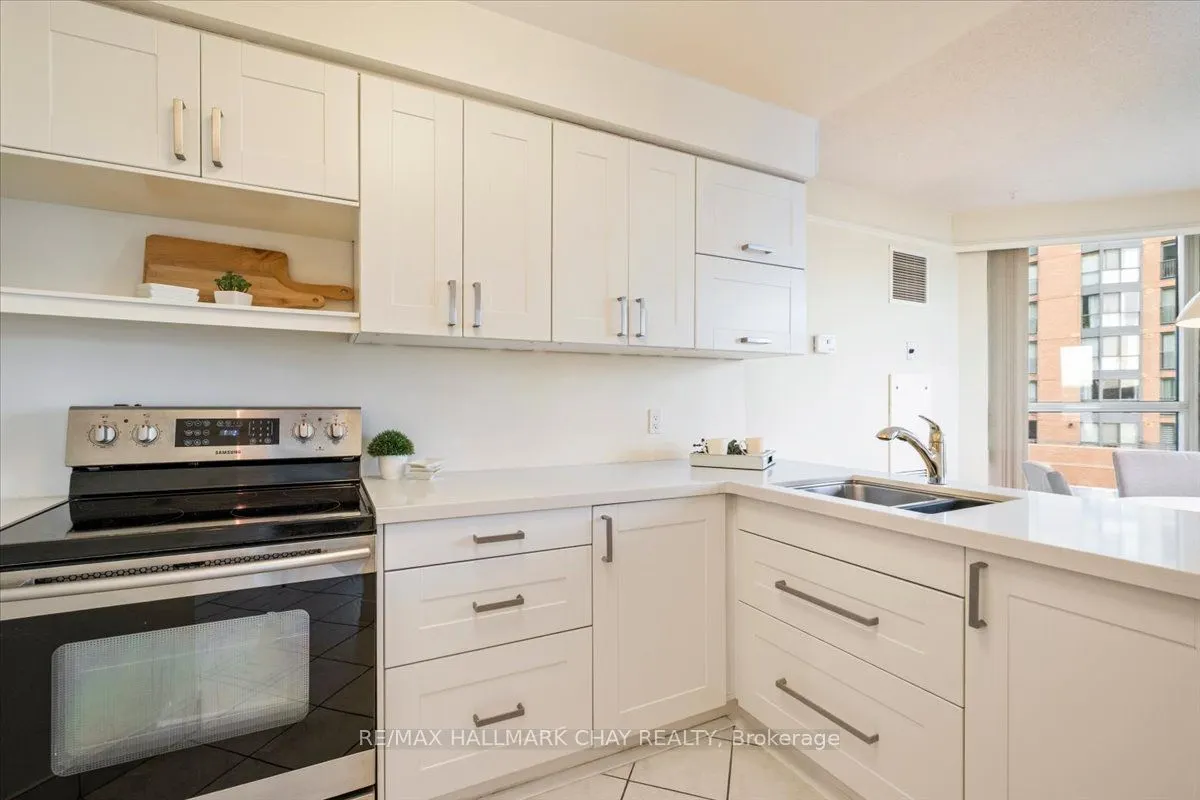 140 Dunlop Street E #407
