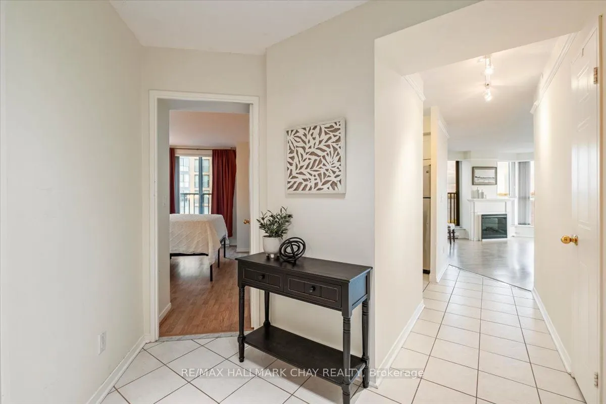 140 Dunlop Street E #407