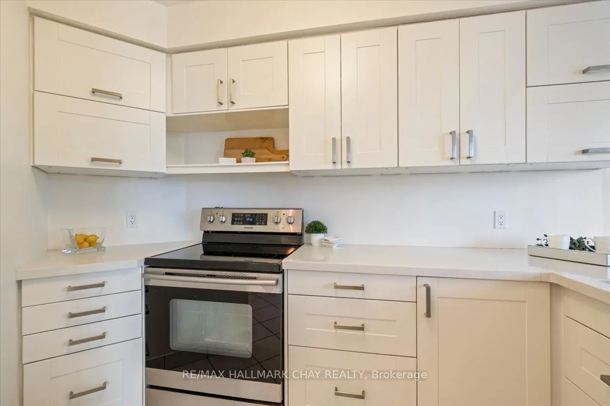 140 Dunlop Street E #407