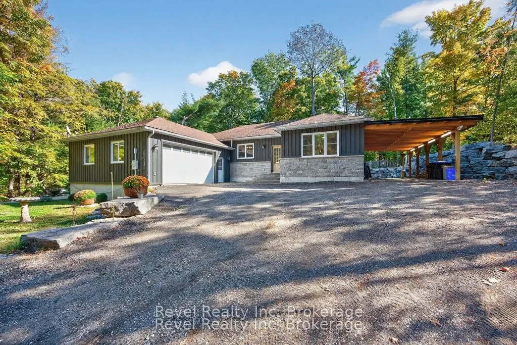 683 Lafontaine Road W