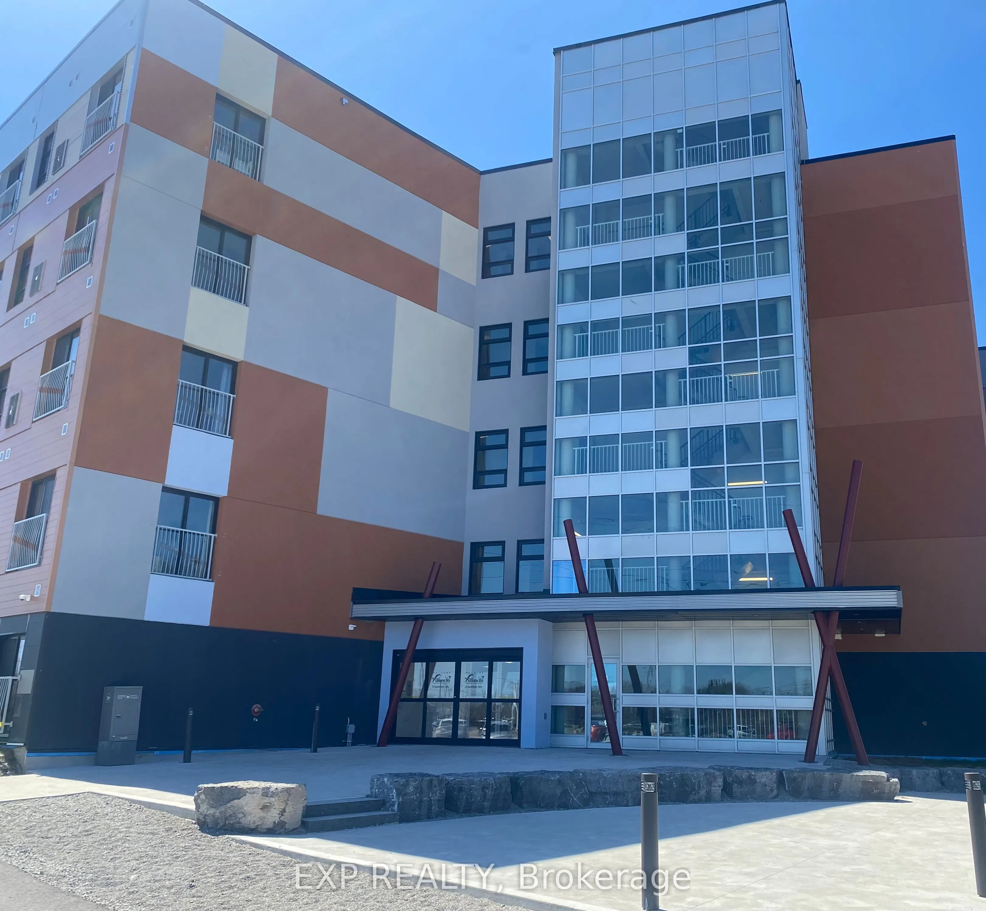 75 Barrie Road #113