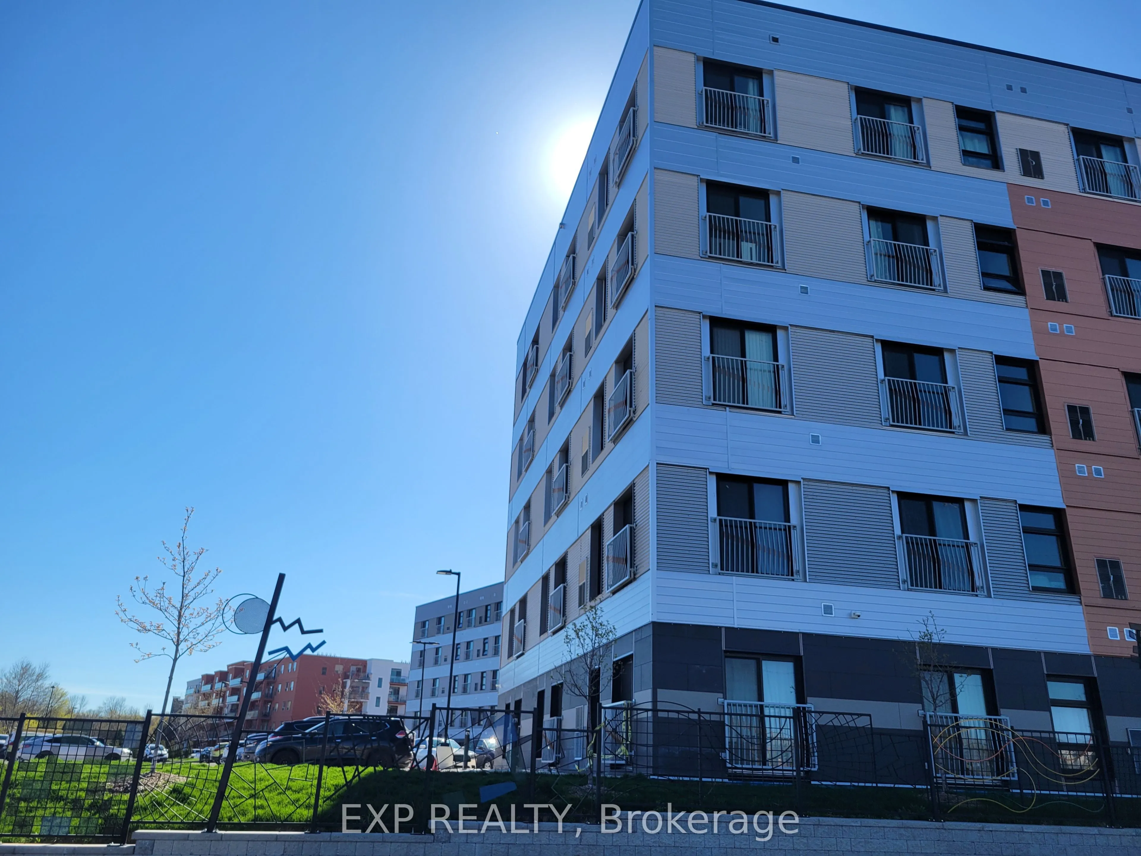 75 Barrie Road #113