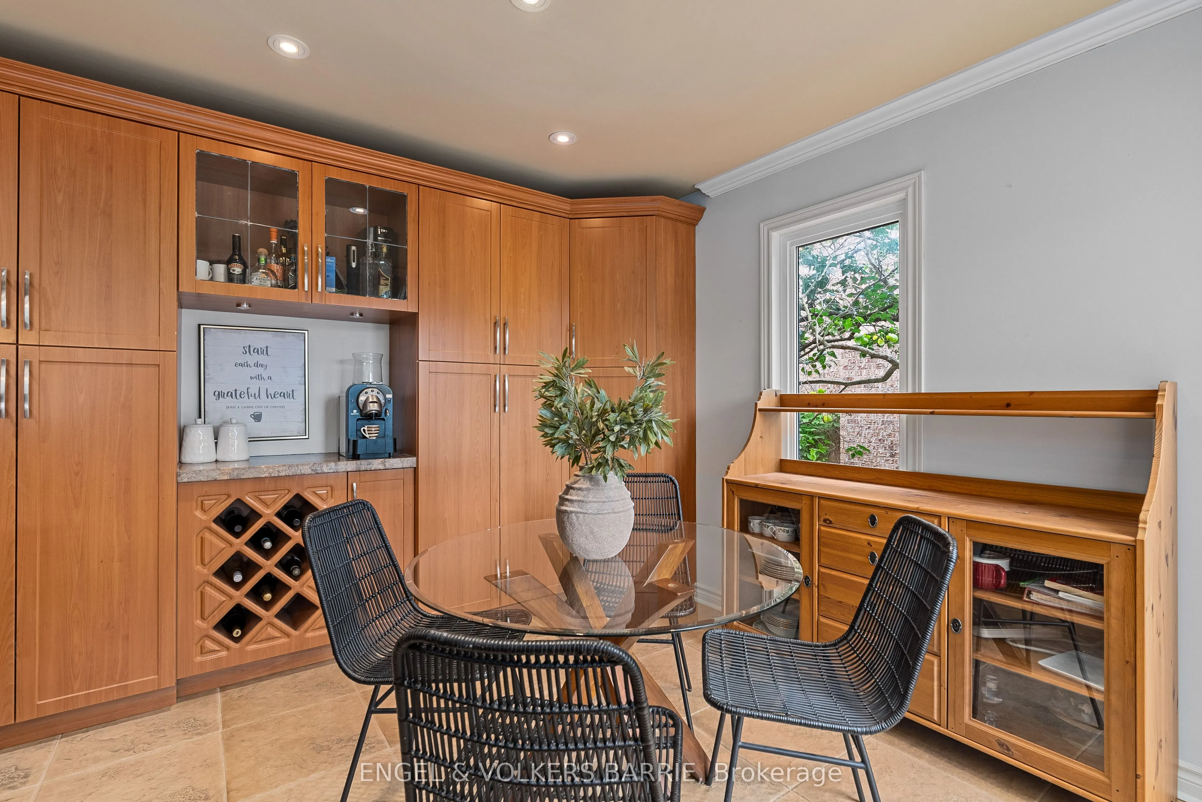 19 Grand Forest Drive