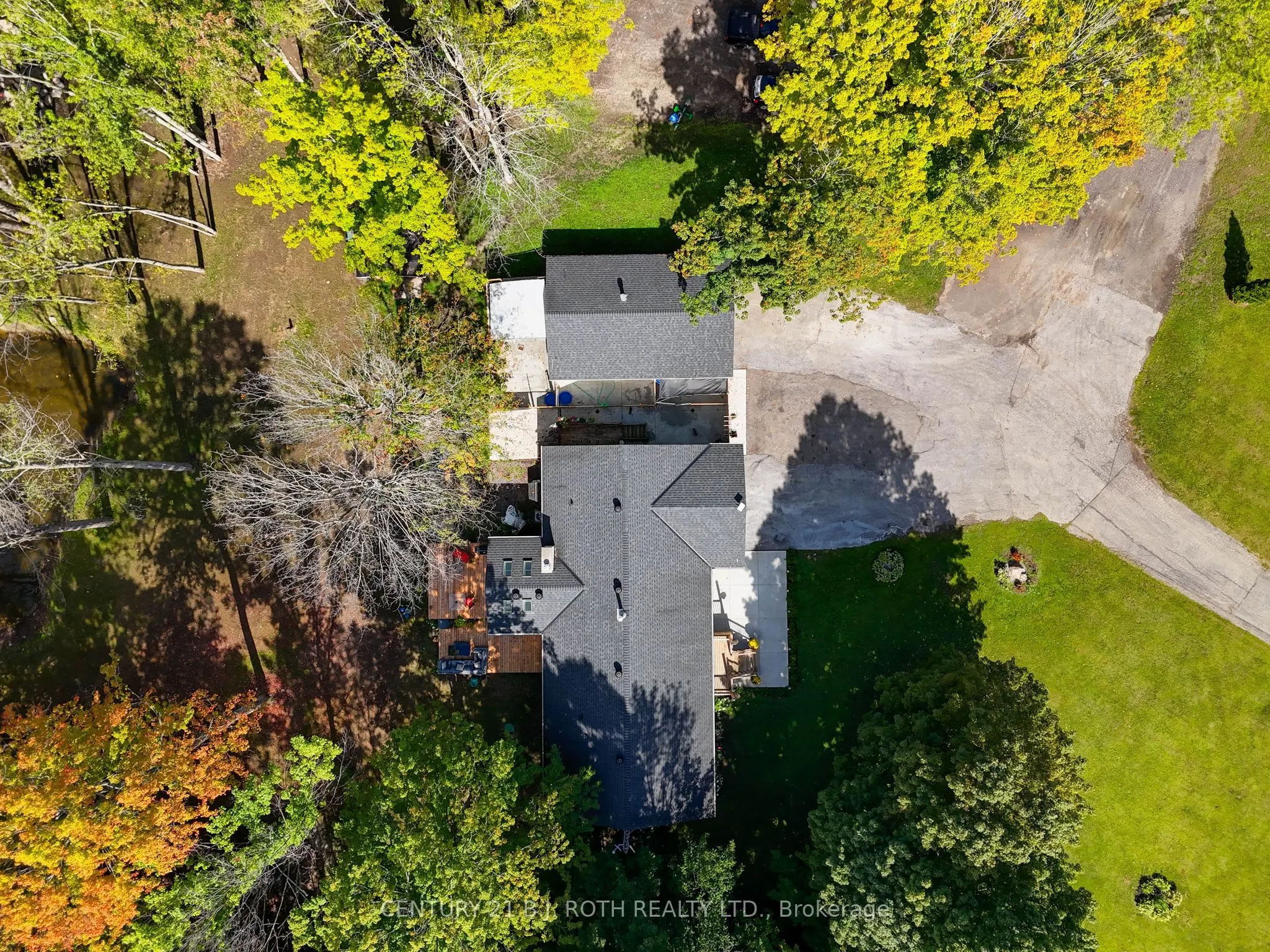 1250 County Road 6 S