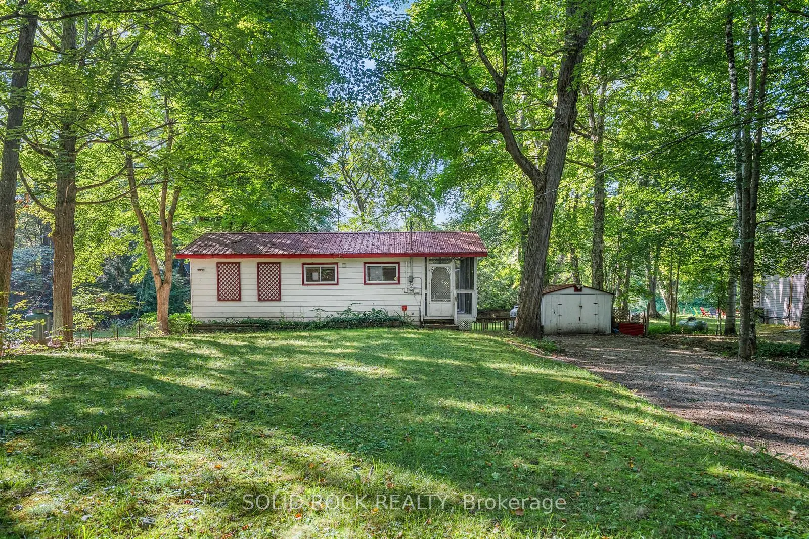 7465 East River Road
