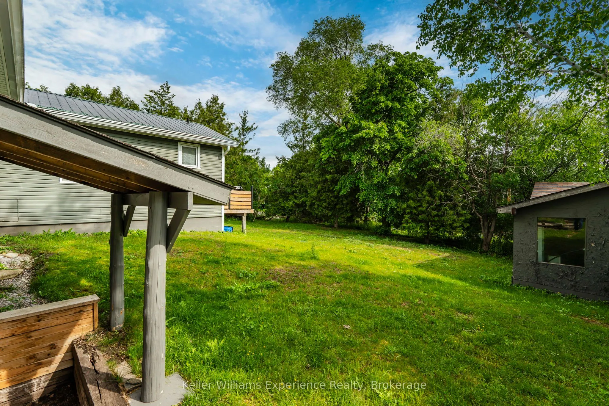 9782 Beachwood Drive