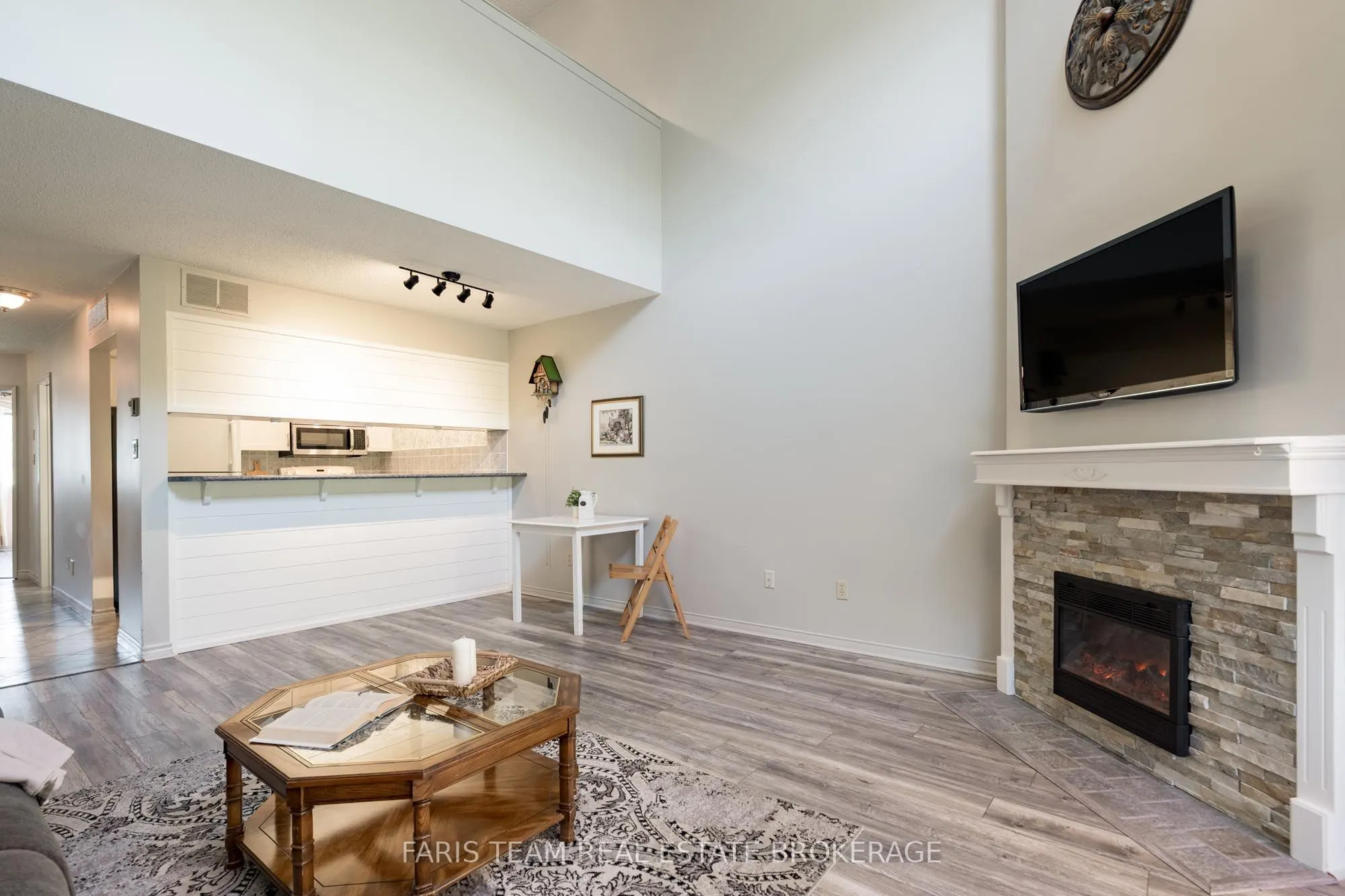 21 Laguna Parkway #16