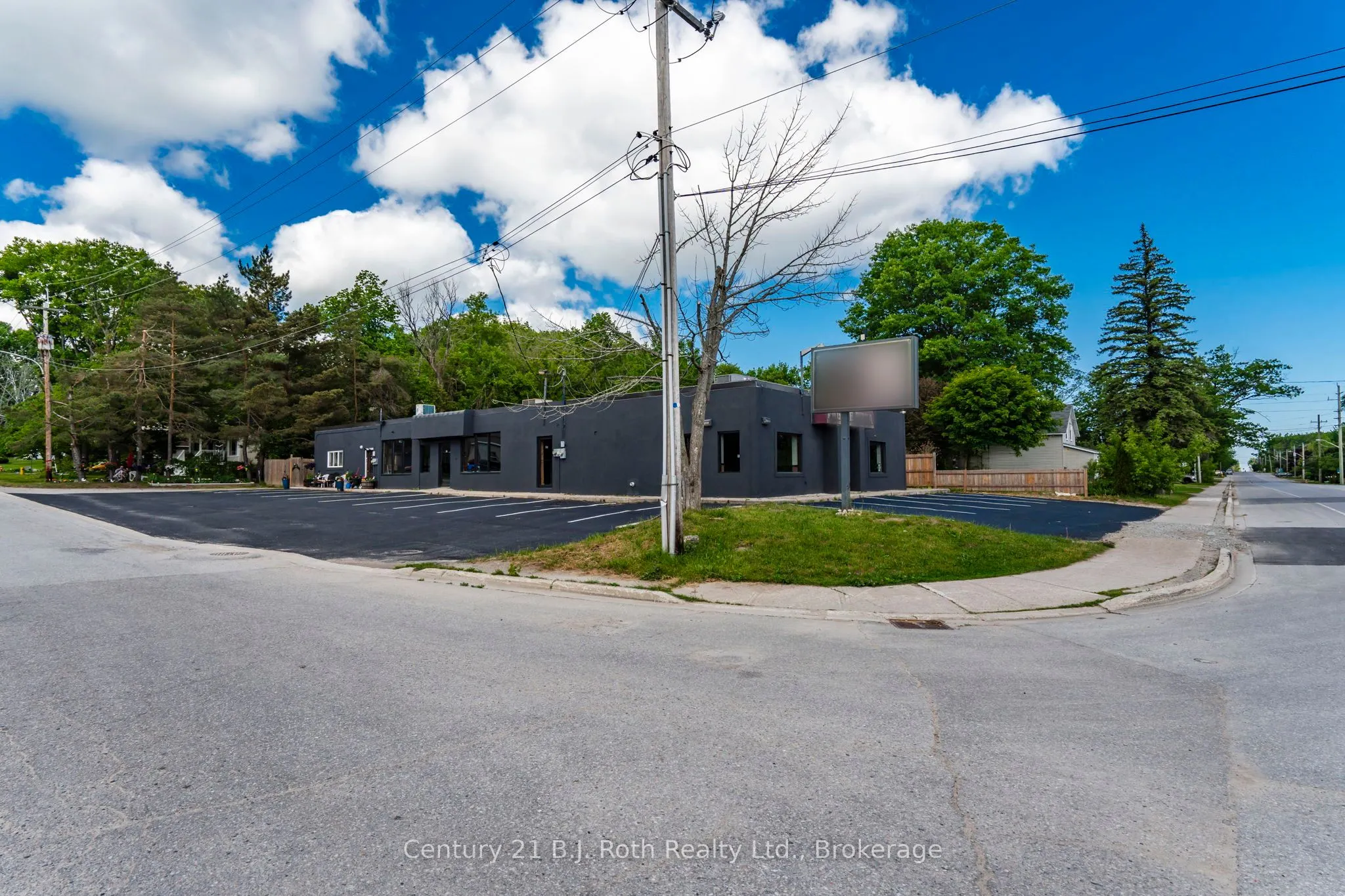338 Park Street