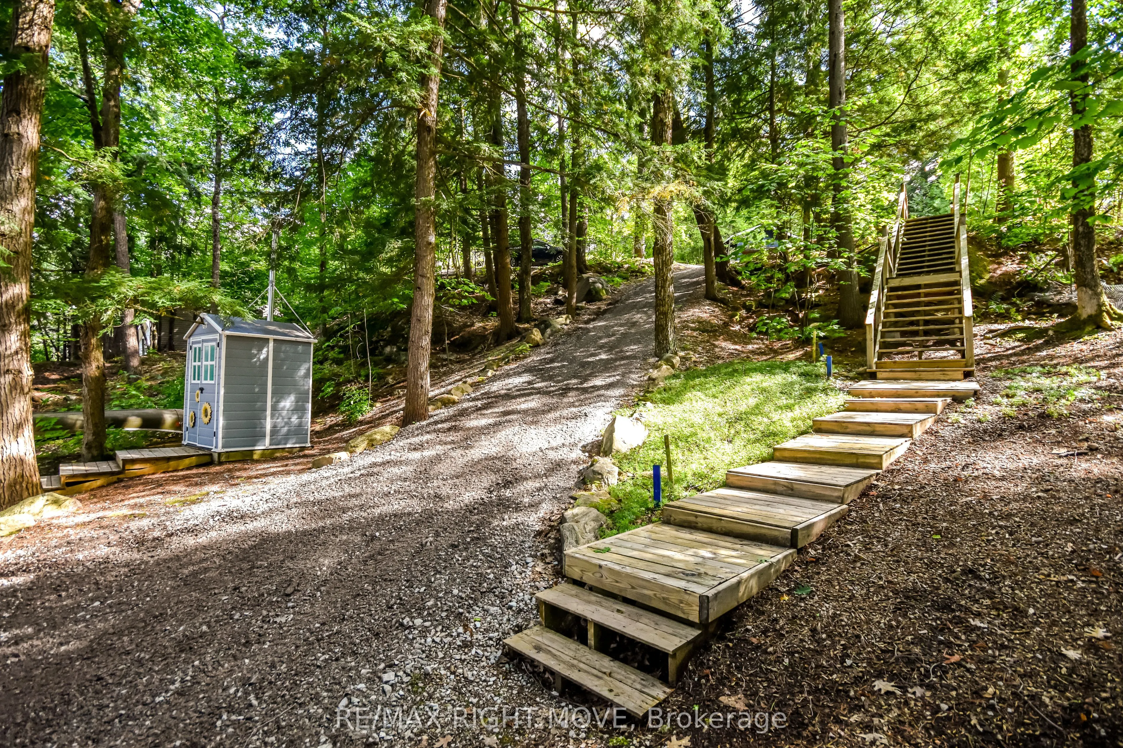 1643 Baldy Lane