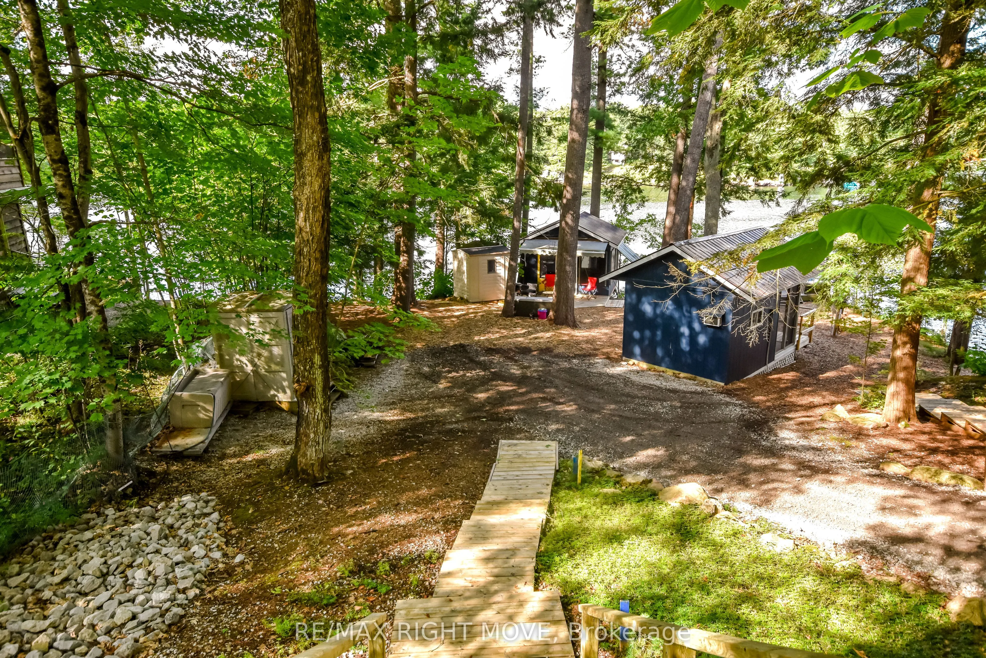 1643 Baldy Lane
