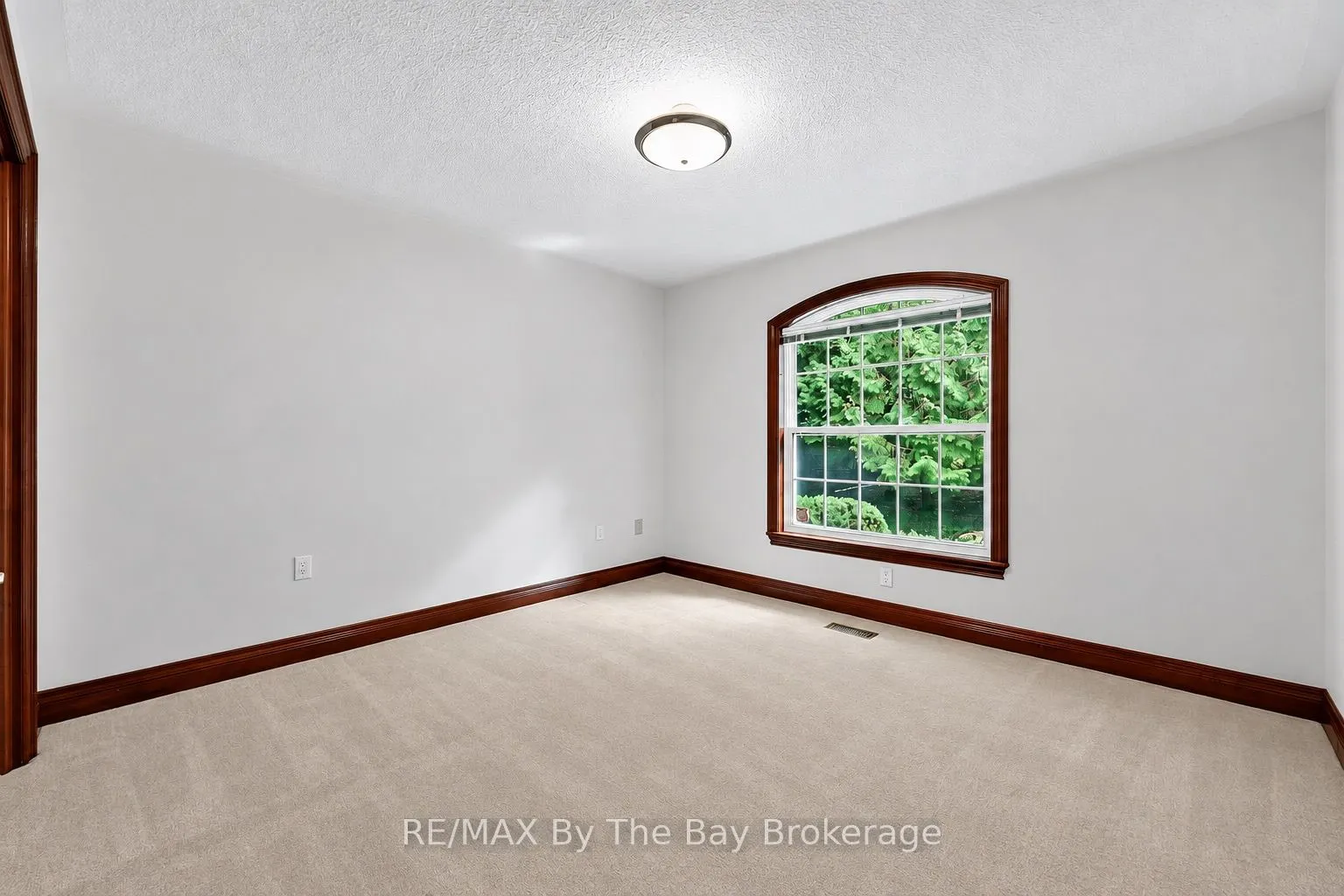 90 Goldfinch Crescent