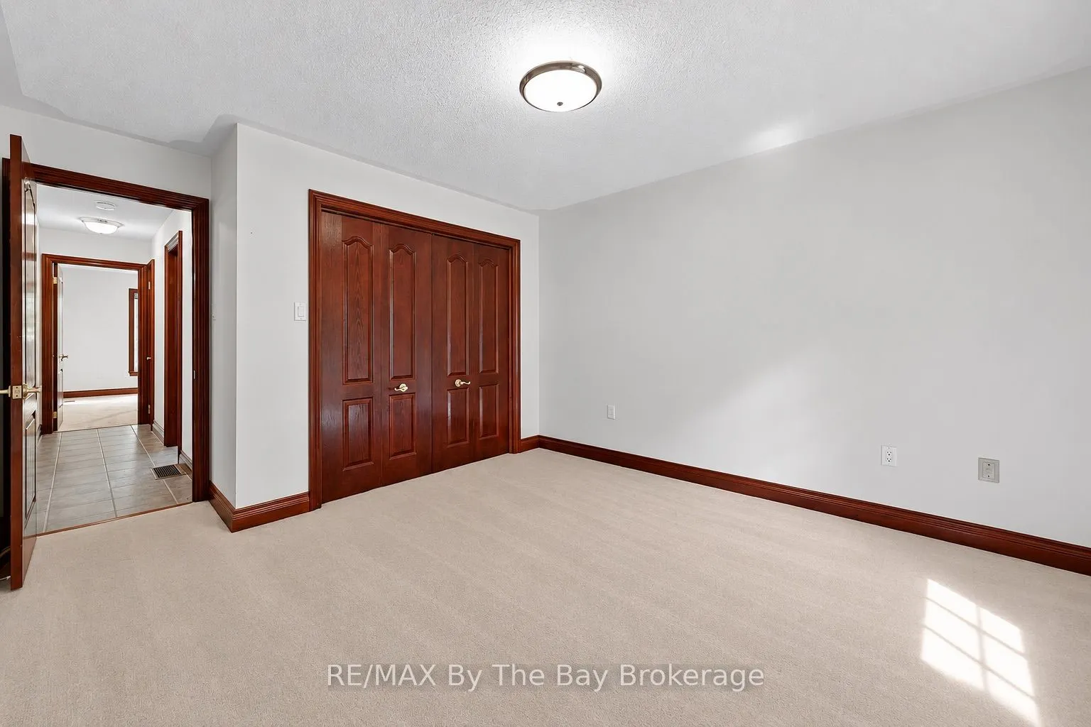 90 Goldfinch Crescent
