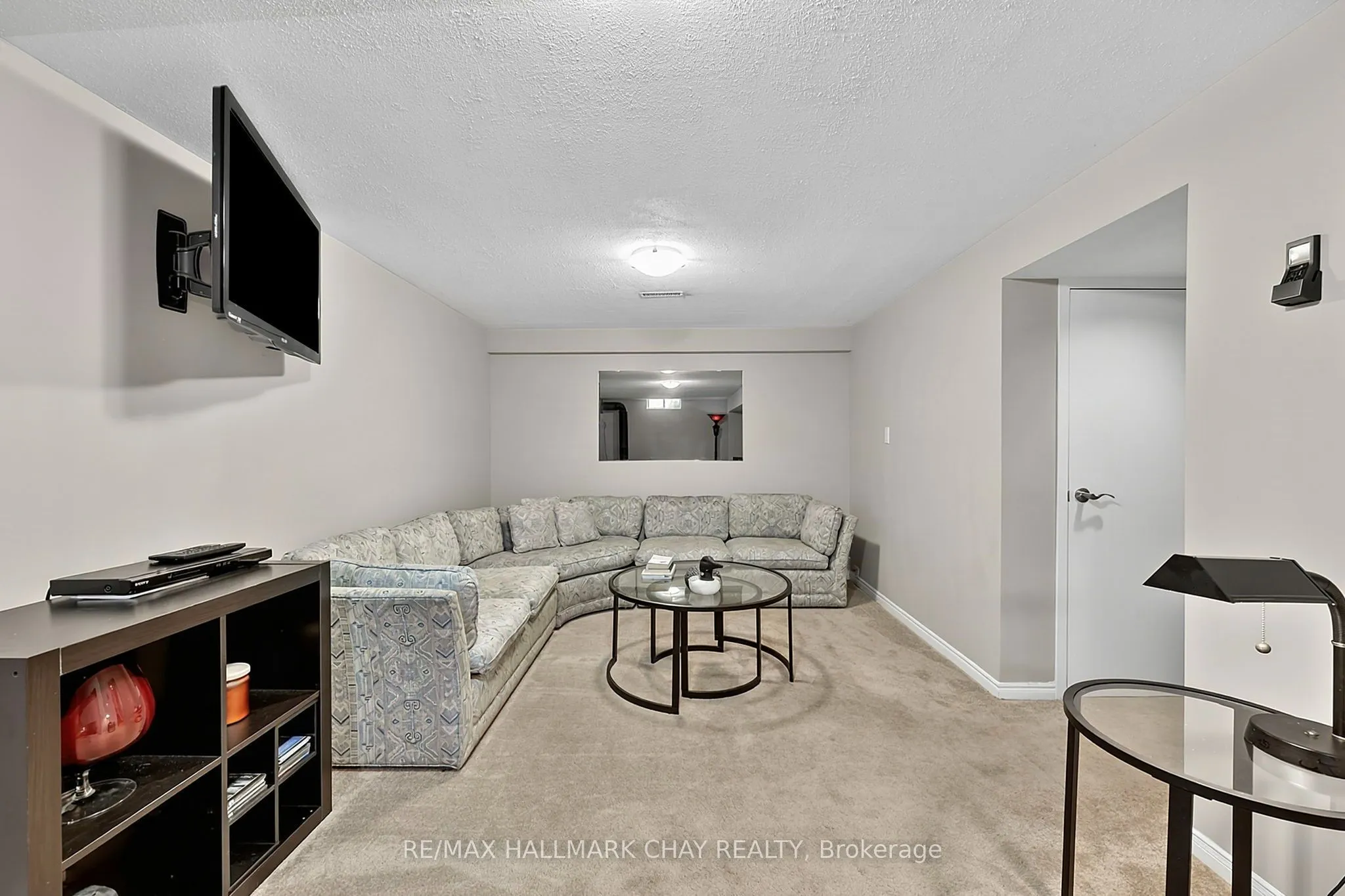 12 Grasett Crescent