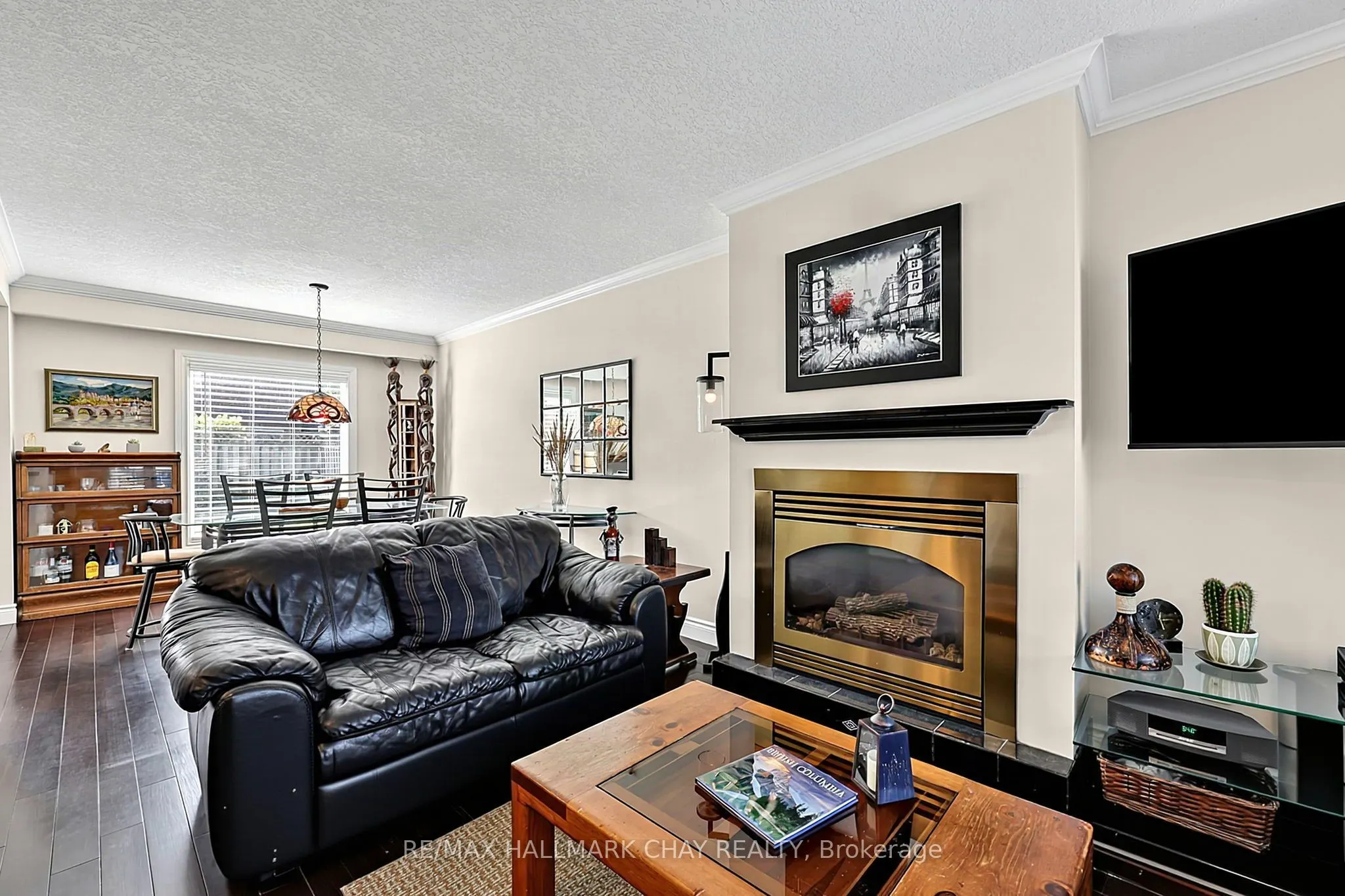 12 Grasett Crescent