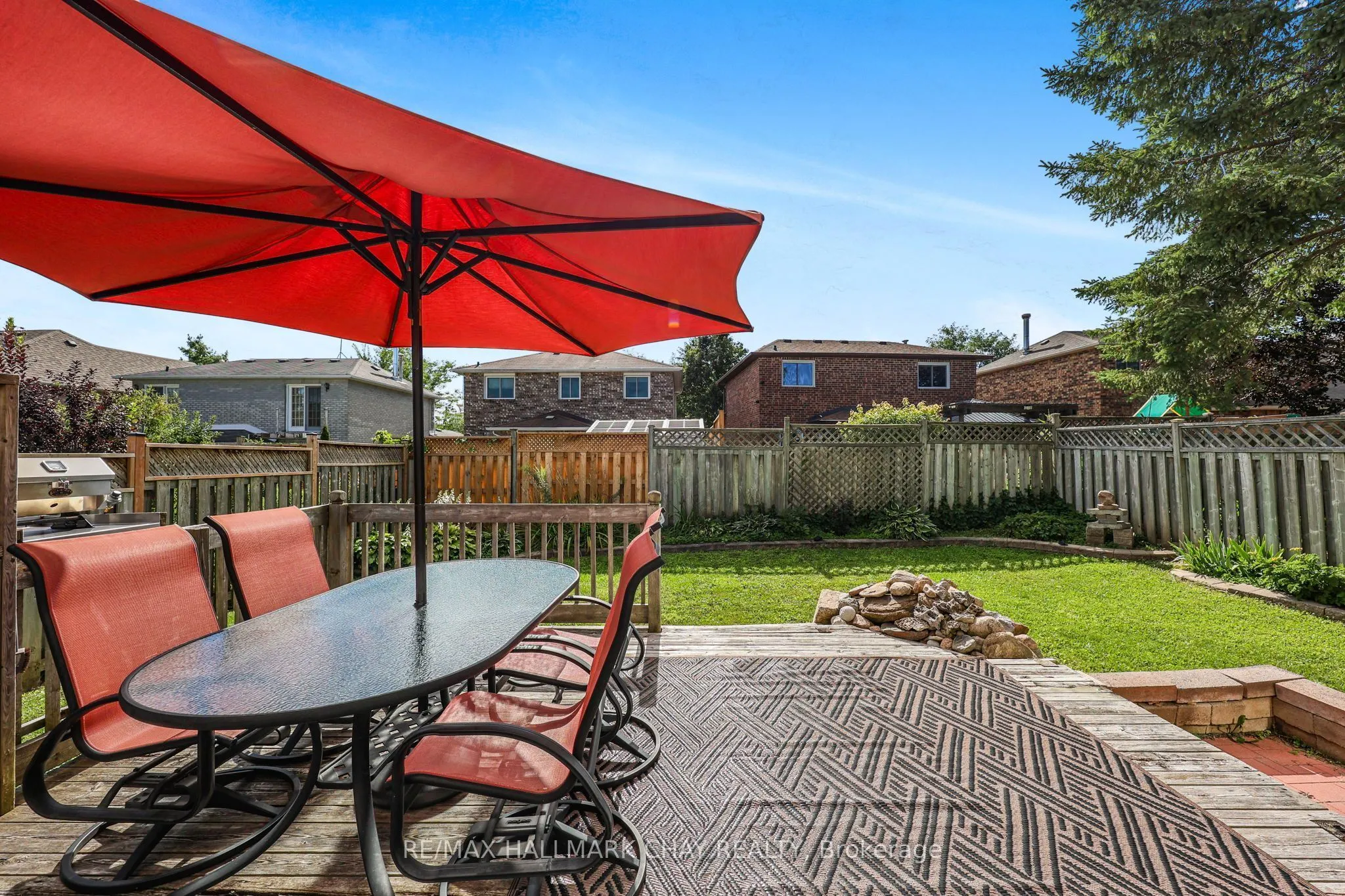 12 Grasett Crescent