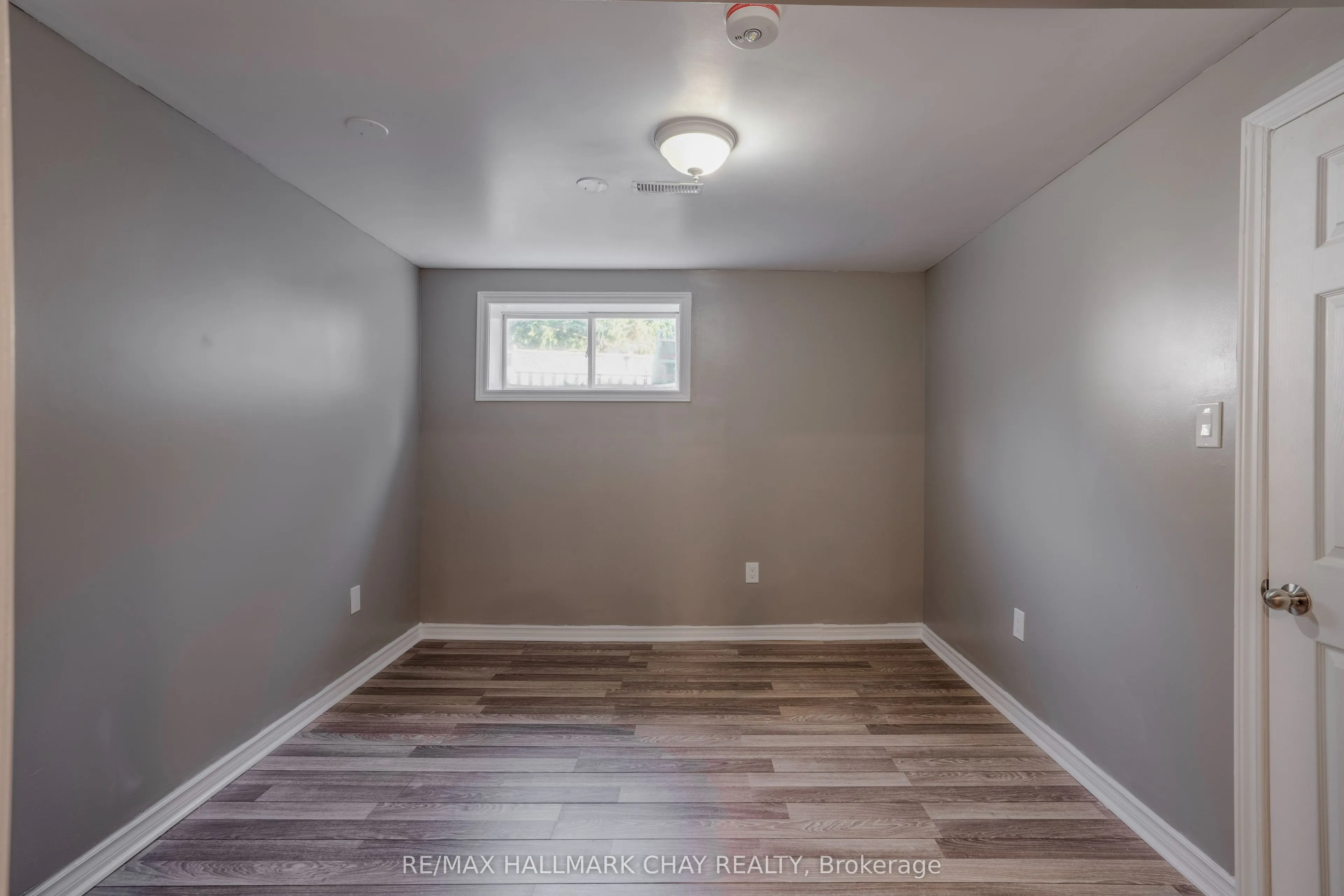 61 Neelands Street #Basement