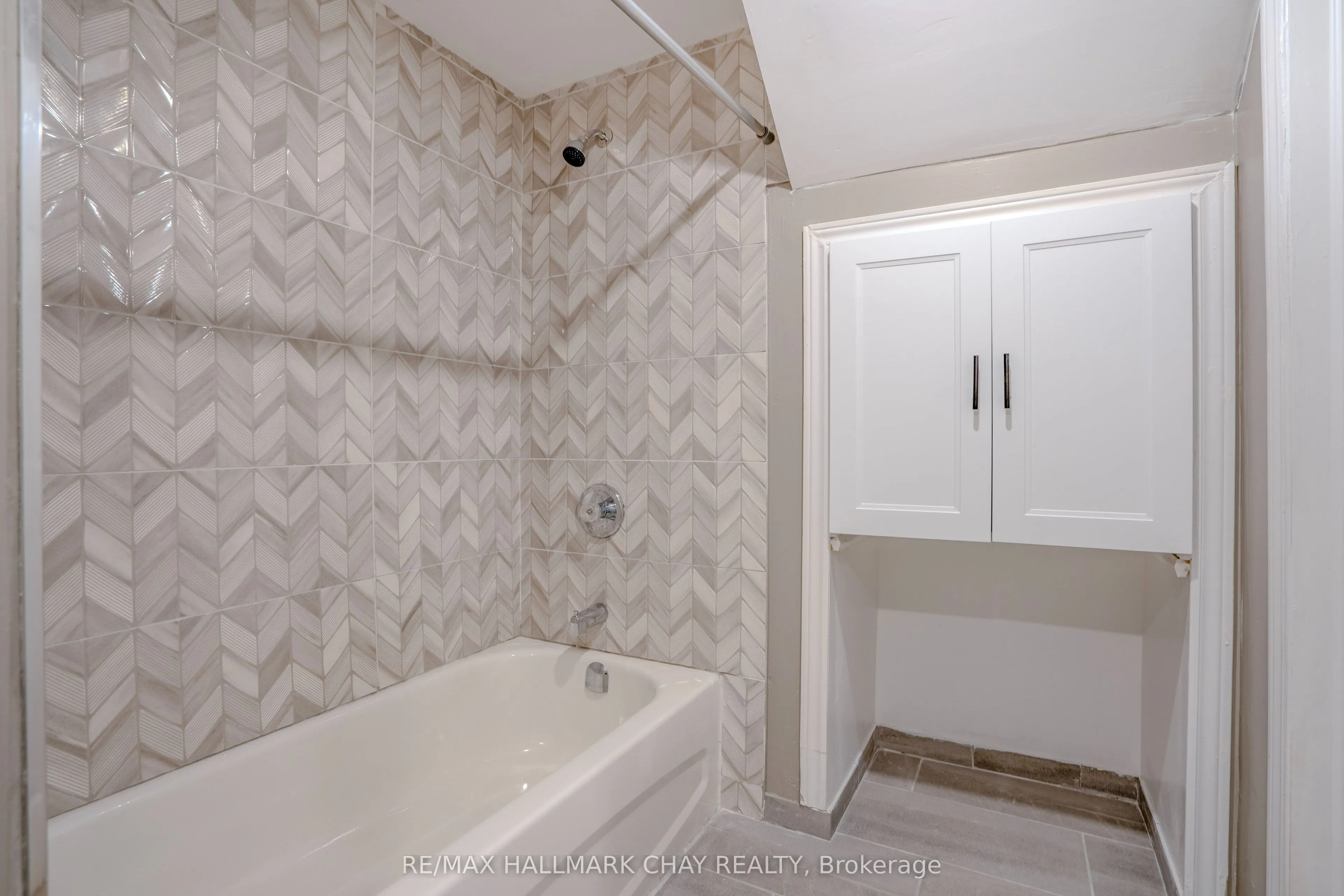 61 Neelands Street #Basement