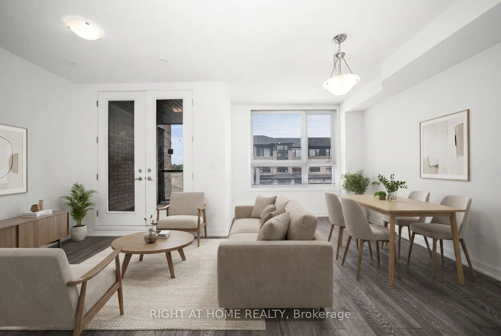6 Blue Forest Crescent