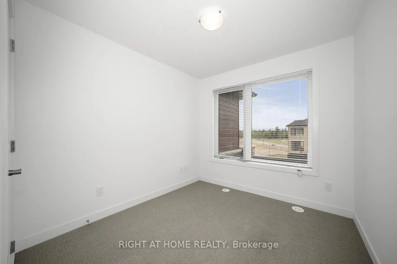 6 Blue Forest Crescent