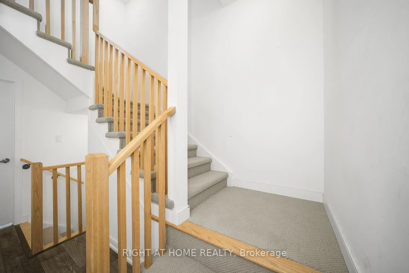 6 Blue Forest Crescent