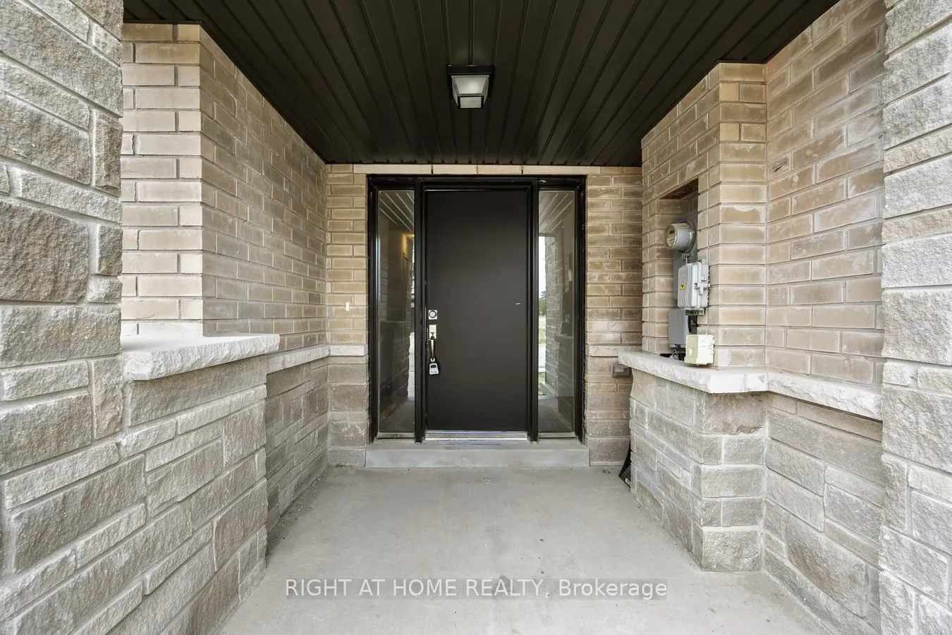 6 Blue Forest Crescent