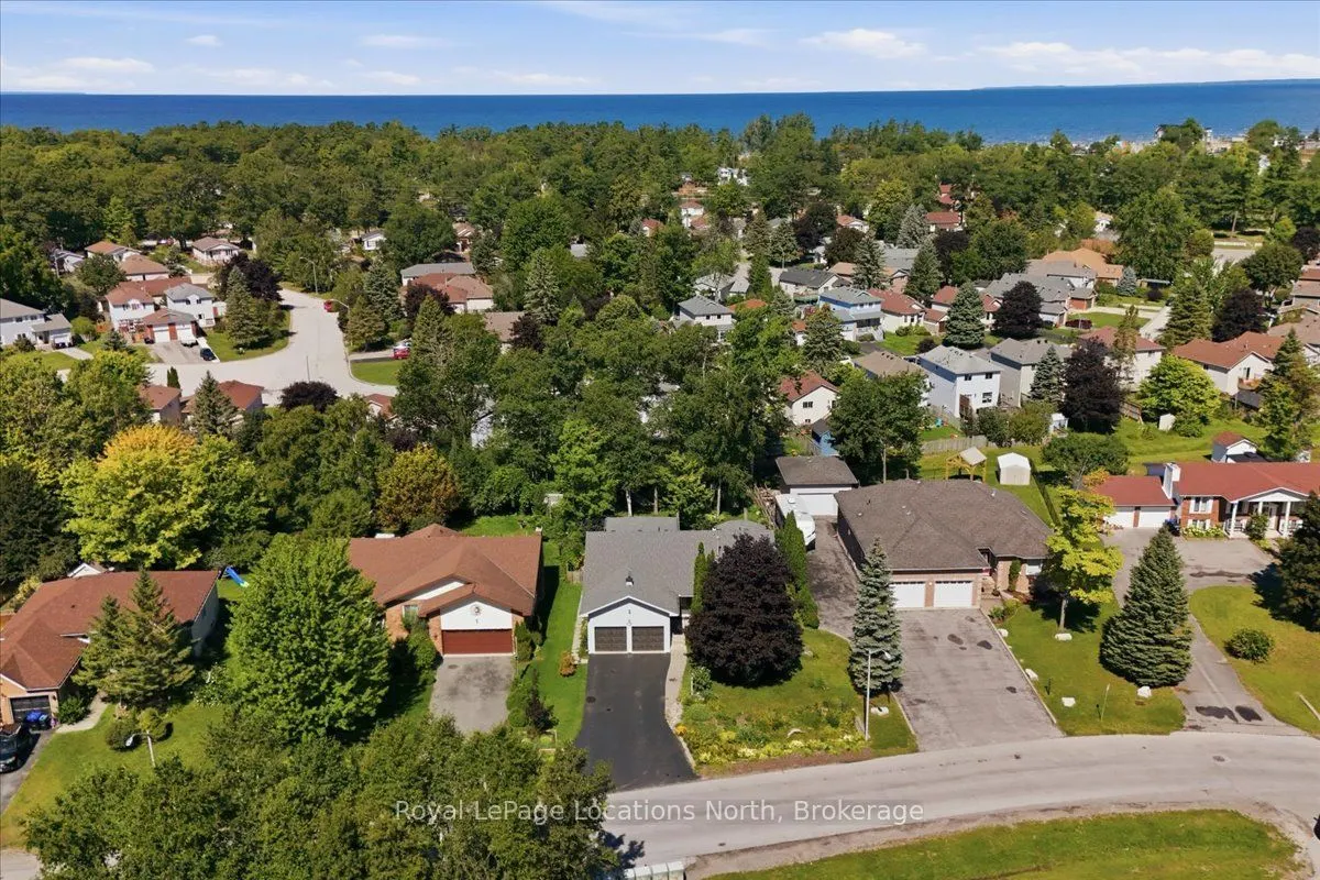 6 Royal Beech Drive