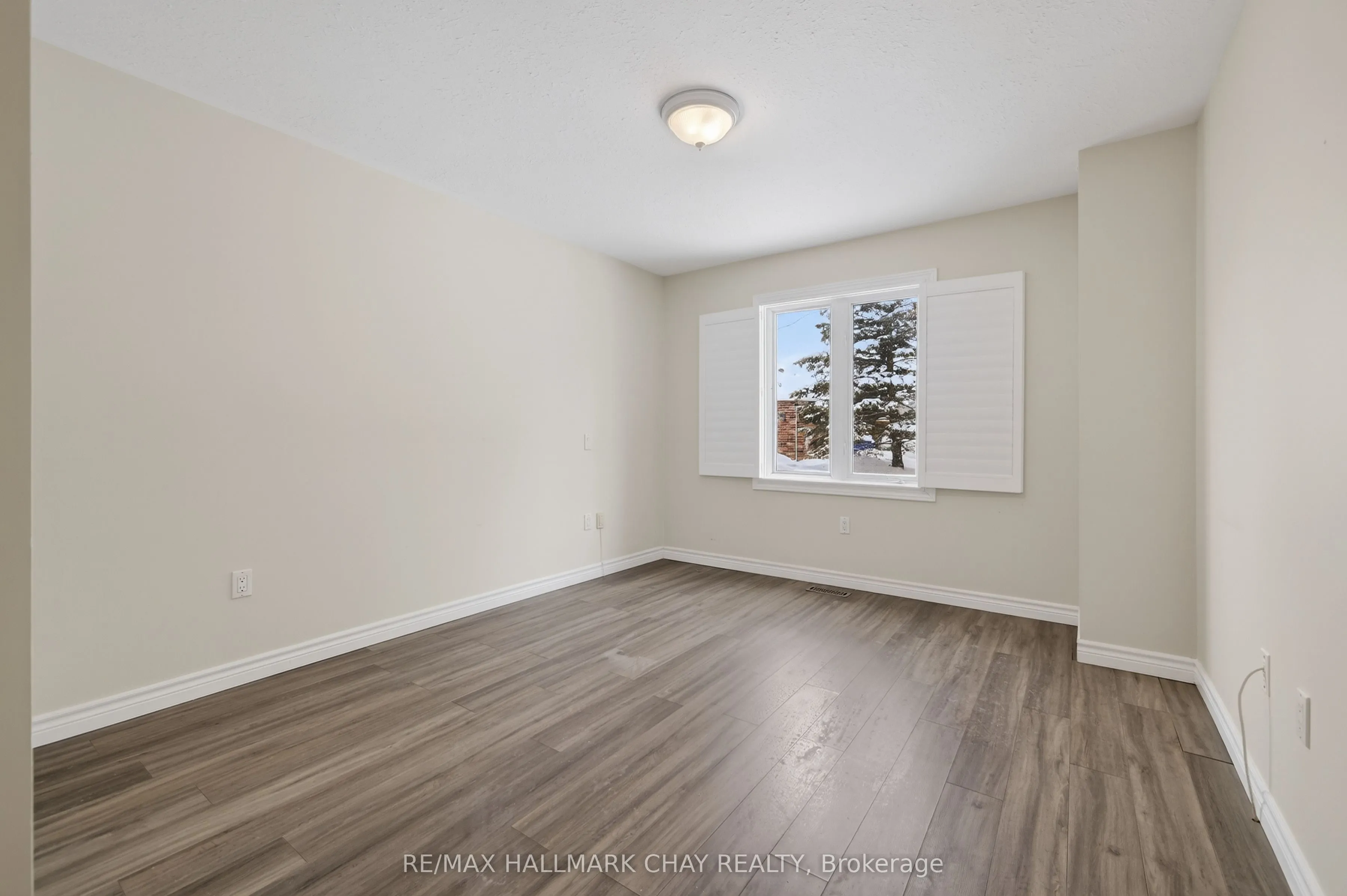 275 Huron Street #11