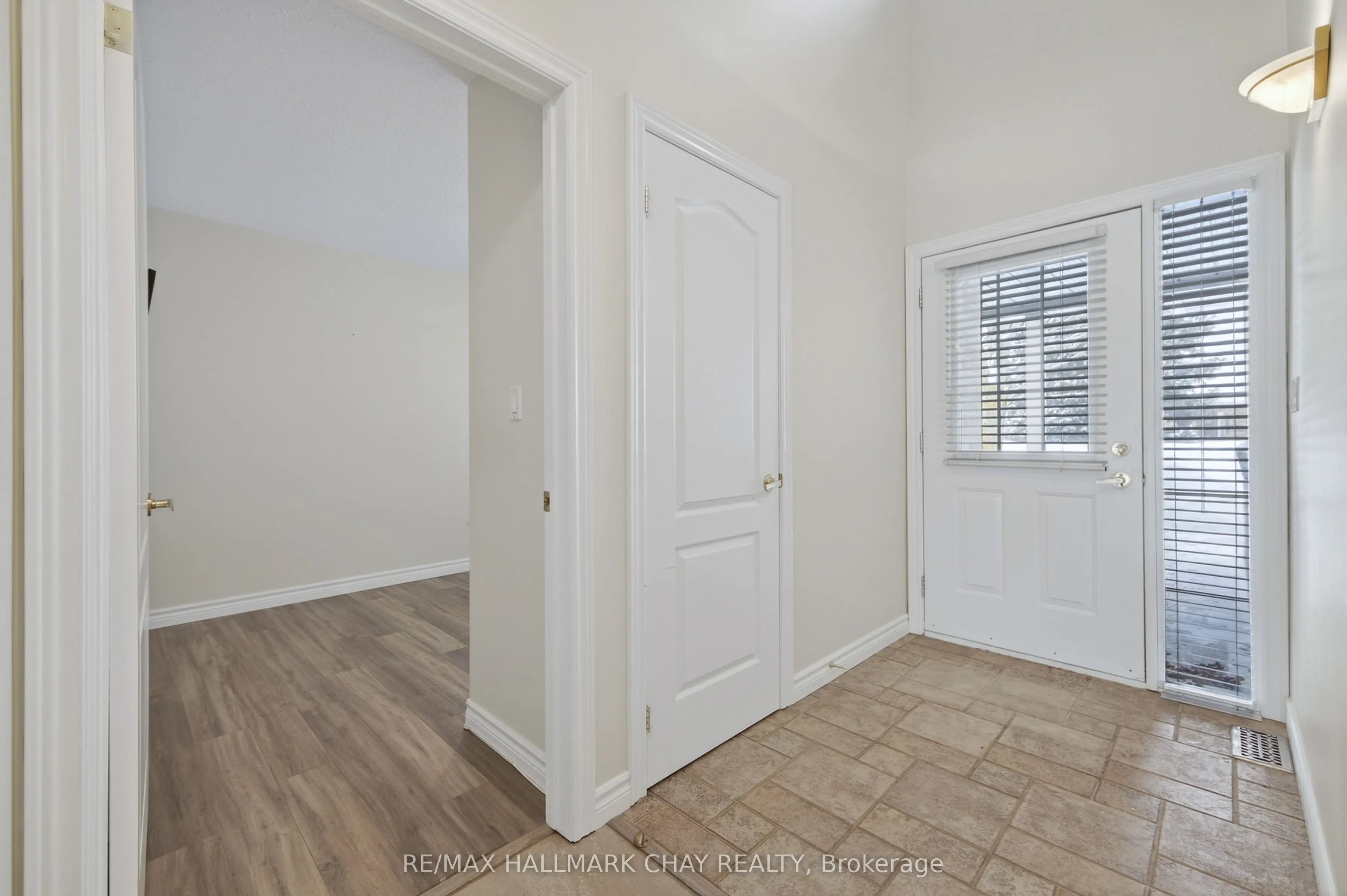275 Huron Street #11