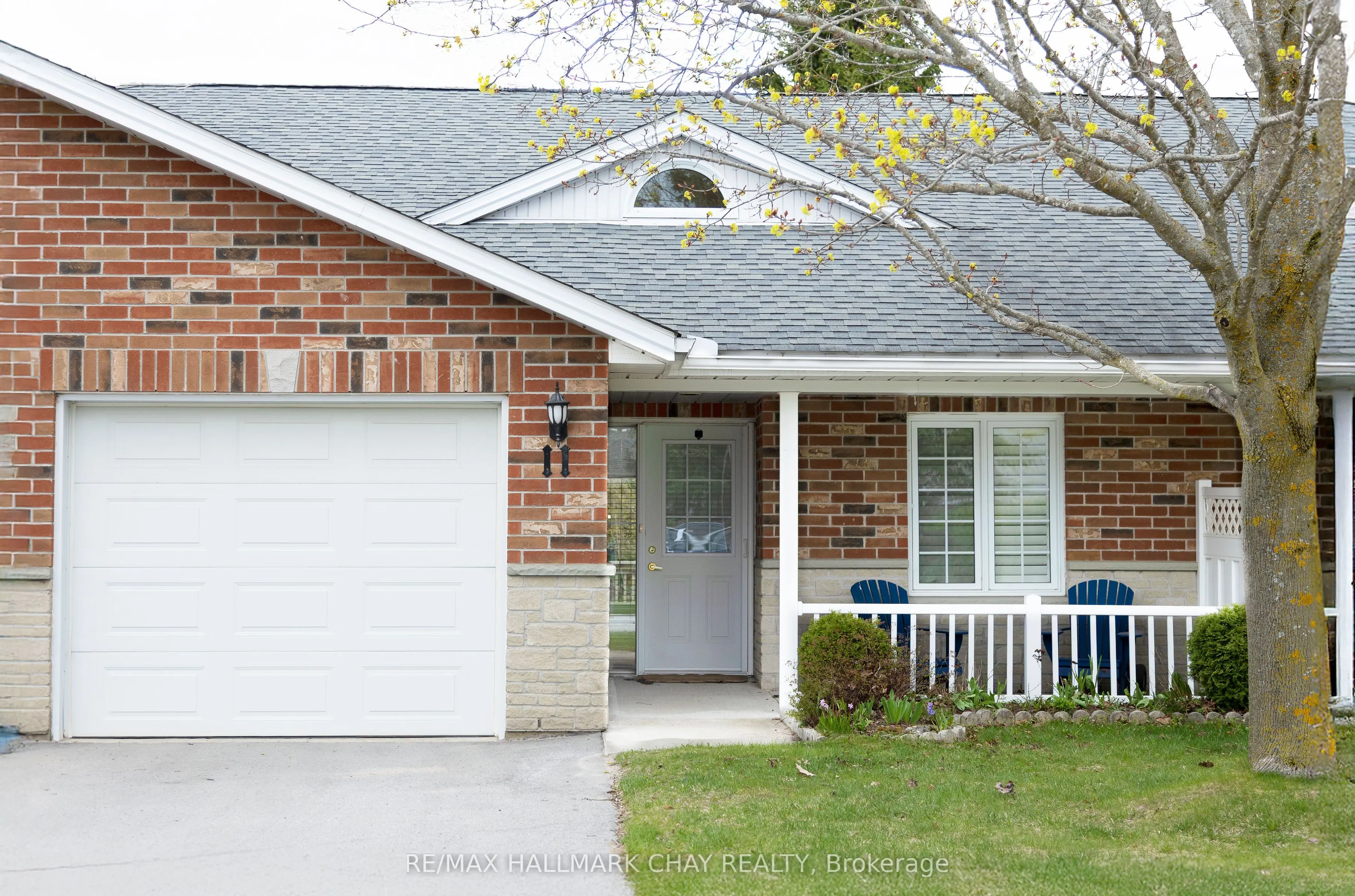 275 Huron Street #11