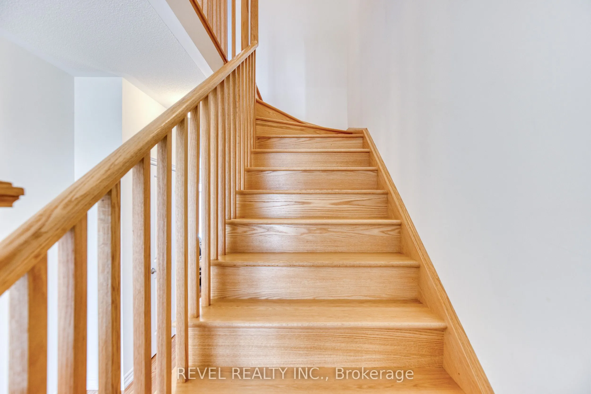 12 Hylton Drive